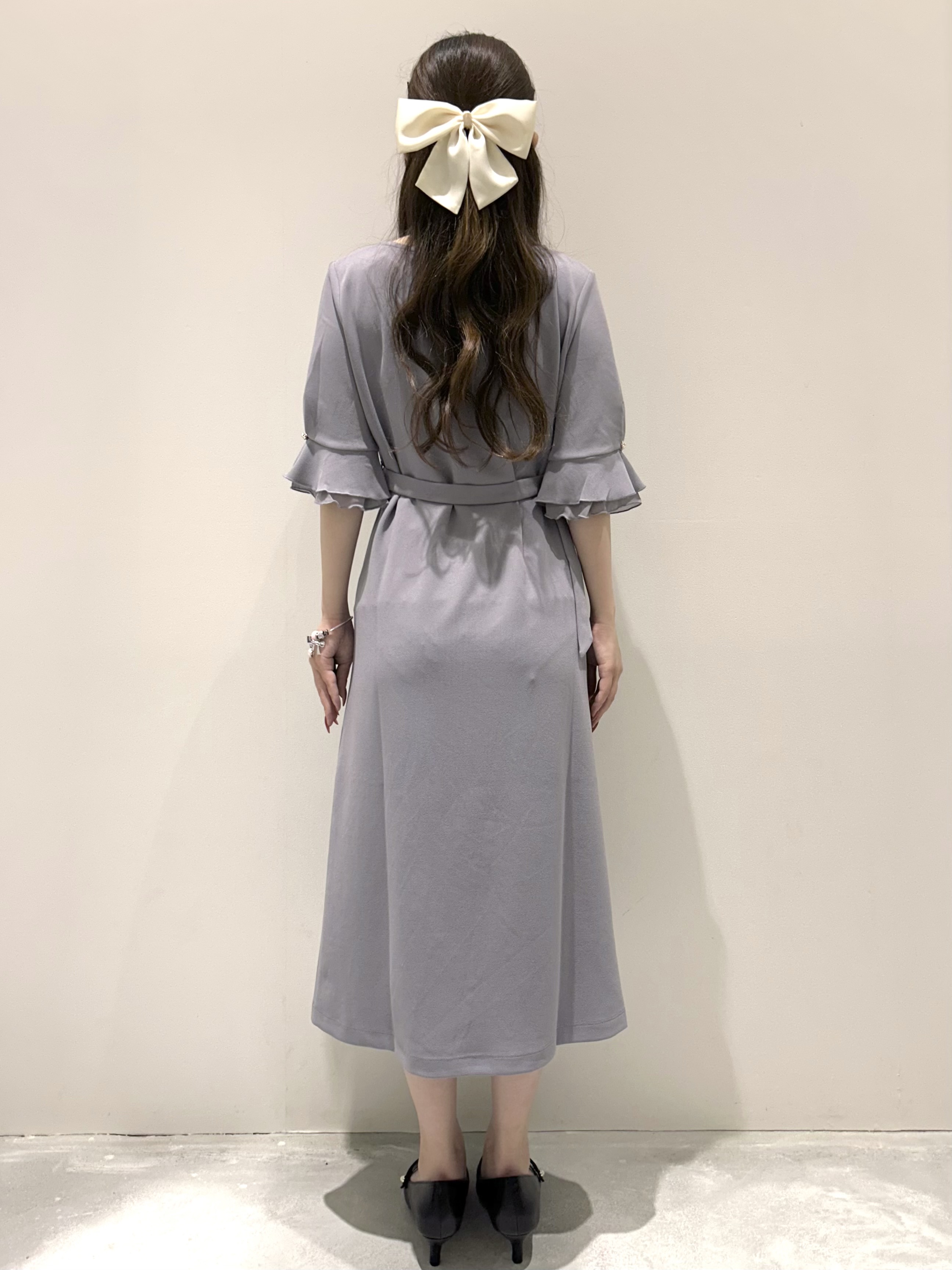 えぬさんの「OPAQUE.CLIP｜【接触冷感／吸水速乾】ハートネックフレアスリーブワンピース《洗濯機OK／UVケア／ストレッチ》」を使ったコーディネート