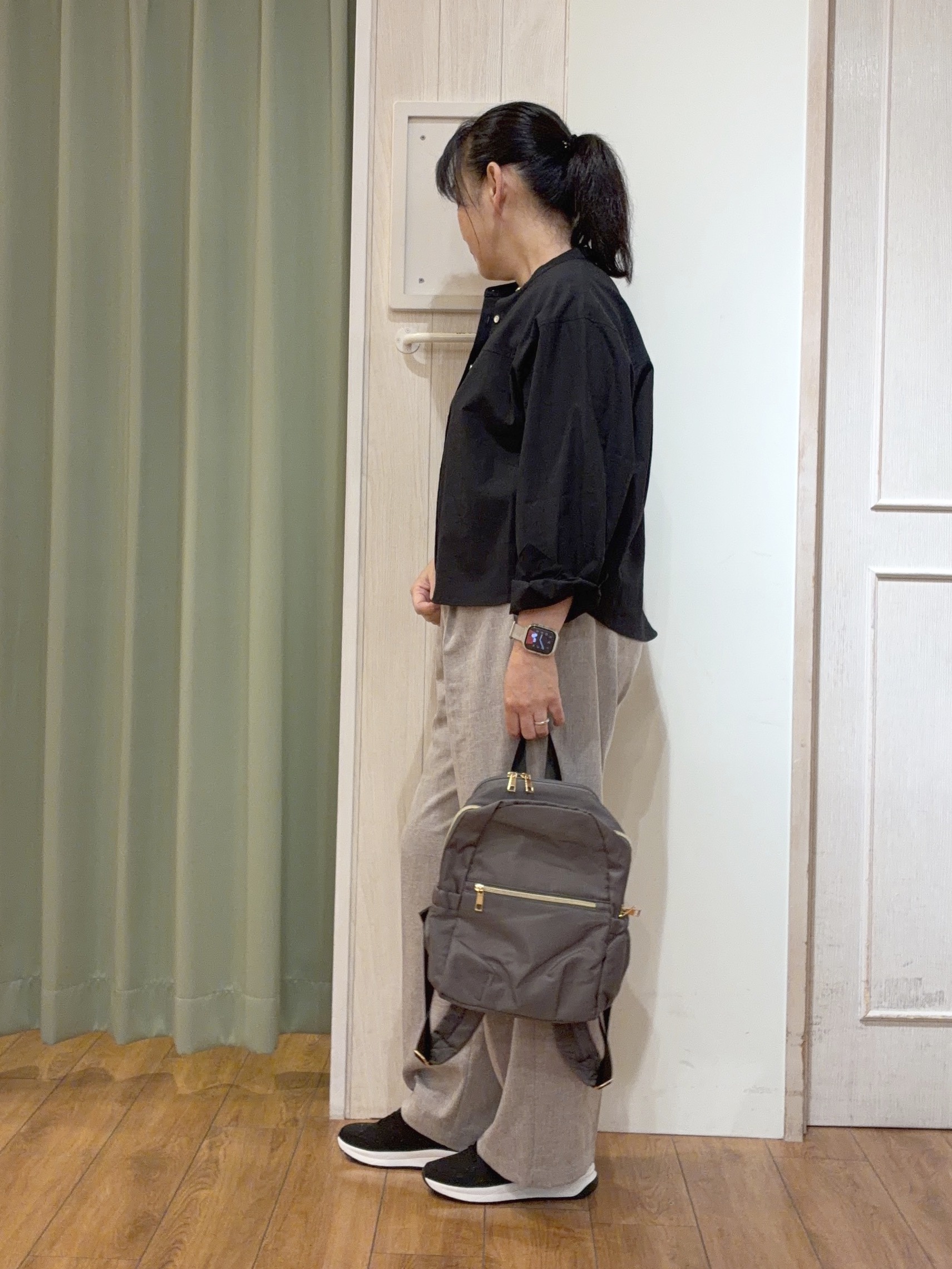 ke-yさんの「SHOO･LA･RUE｜【通気性〇/S-LL/洗濯機可】さらりと心地よい。ノーカラーシャツ」を使ったコーディネート