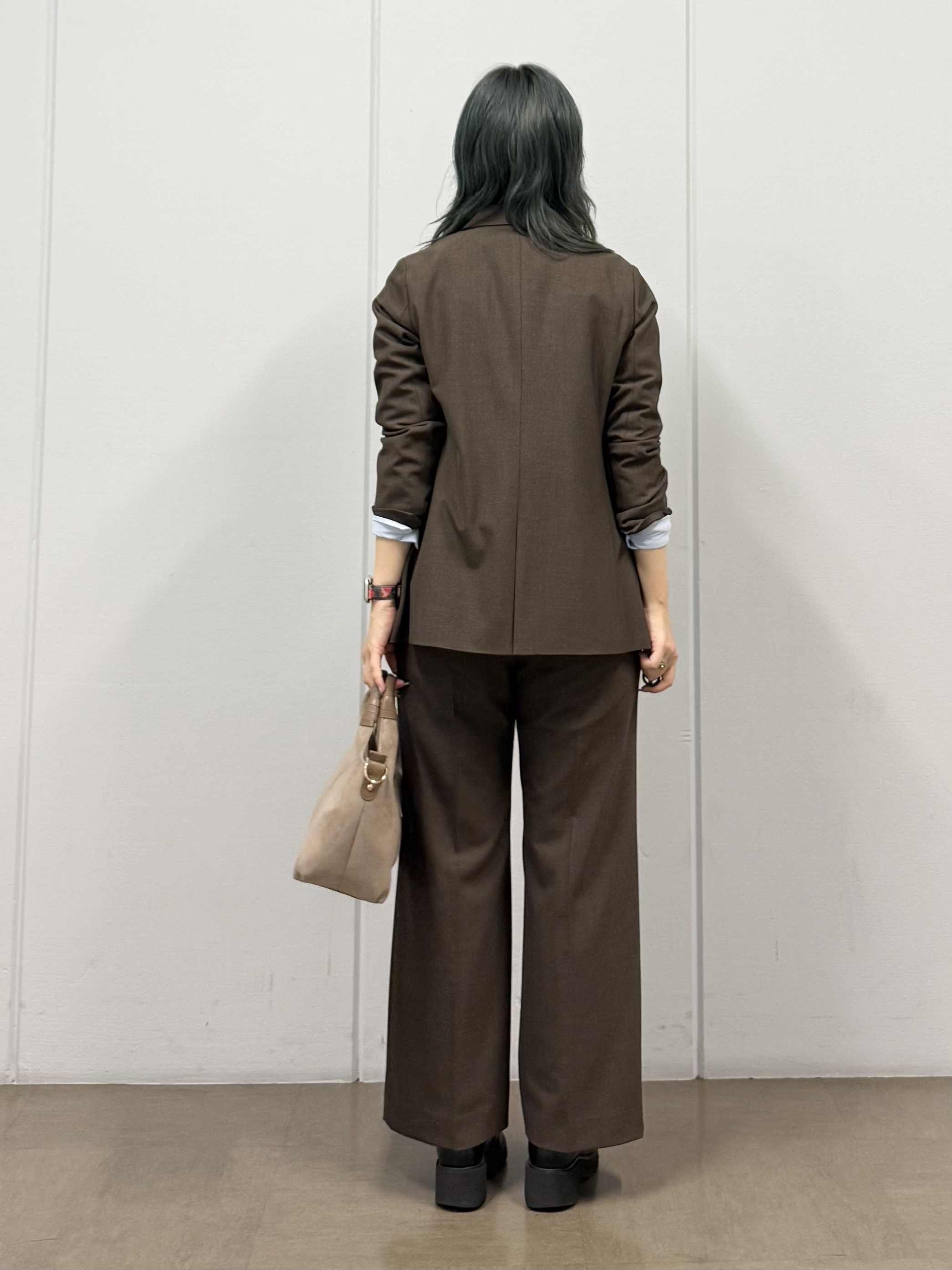 mizukiさんの「INDIVI｜【接触冷感／ストレッチ◎】取外し可ボウタイシャツ」を使ったコーディネート
