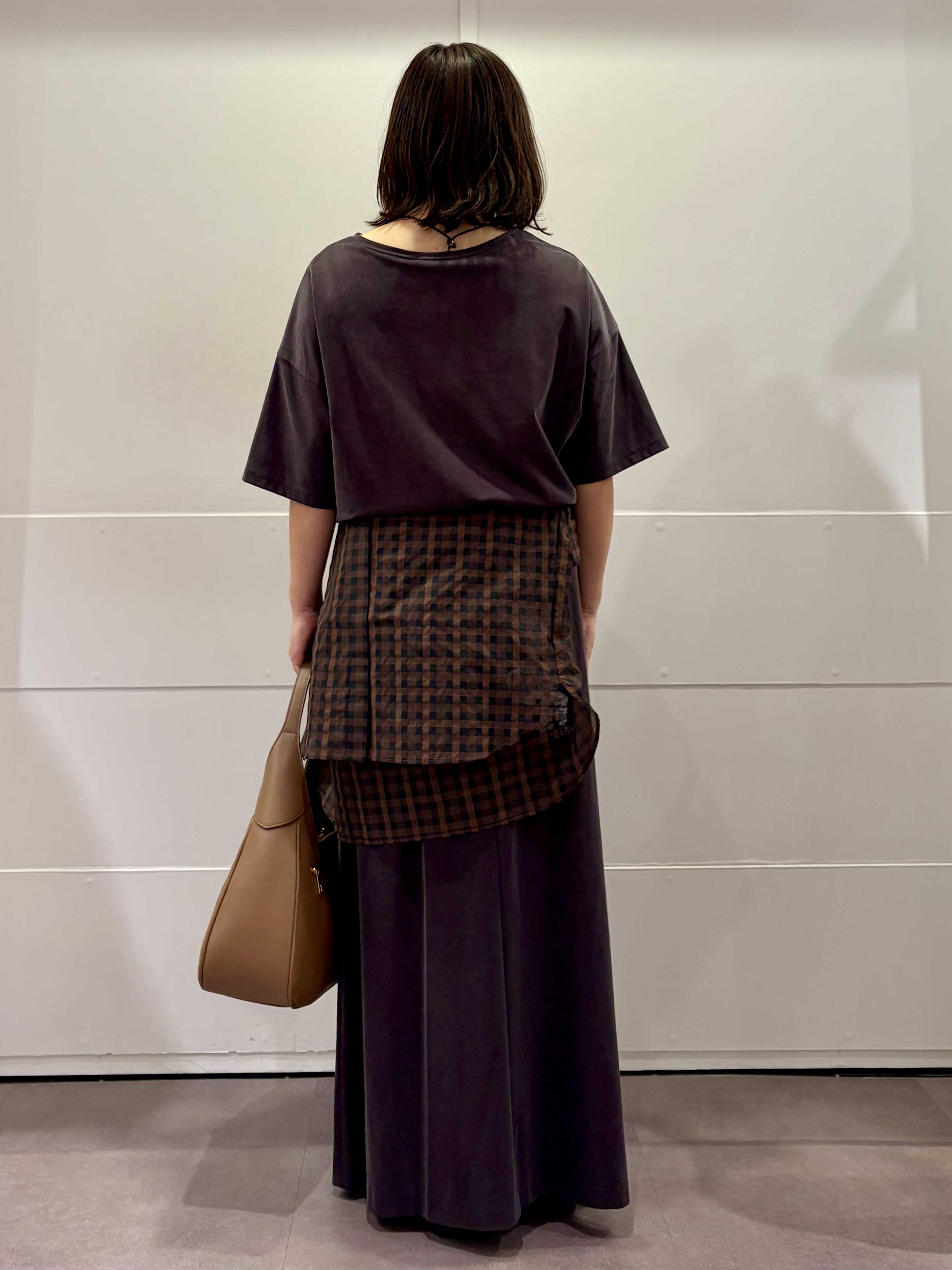 TOKOさんの「UNTITLED｜【きれいめTシャツ/セットアップ可】ヴィンテージライクプルオーバー」を使ったコーディネート