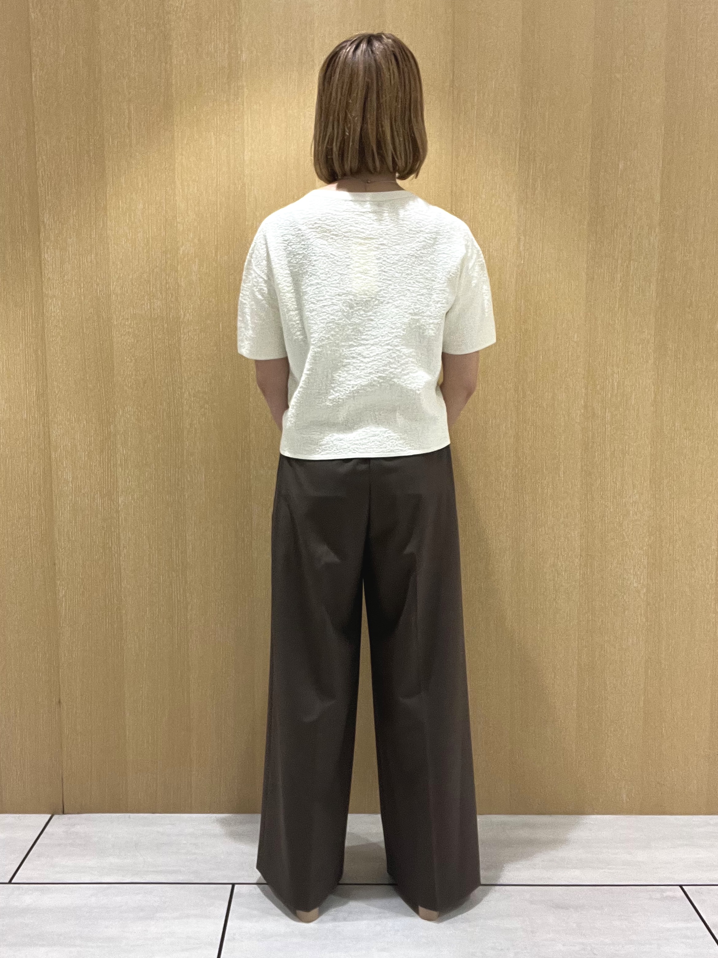 yoshieさんの「UNTITLED｜【セットアップ可/ストレッチ性】ドライタッチニットプルオーバー」を使ったコーディネート