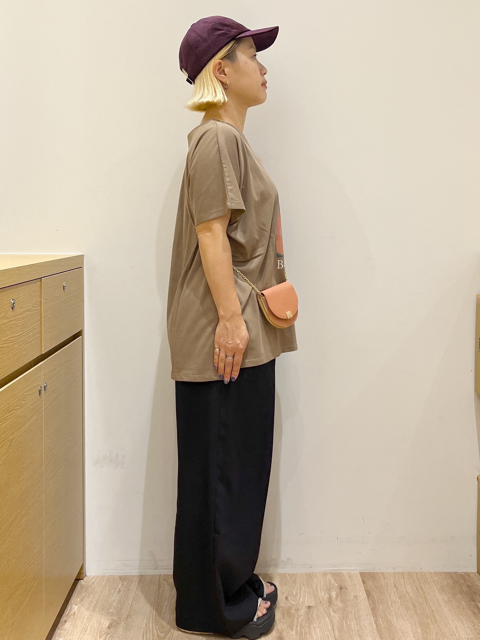くーみーさんの「OPAQUE.CLIP｜フォトプリントTシャツ【洗濯機OK】」を使ったコーディネート