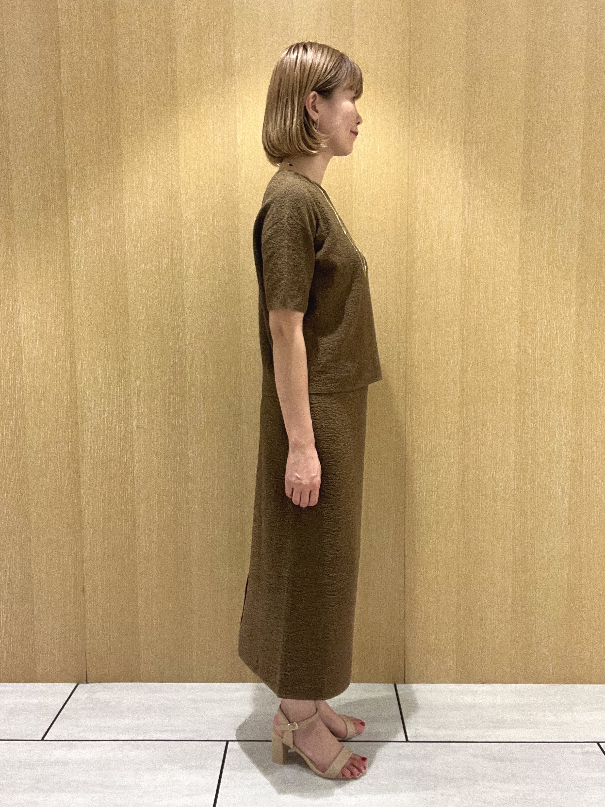 yoshieさんの「UNTITLED｜【セットアップ可/ストレッチ性】ドライタッチニットプルオーバー」を使ったコーディネート