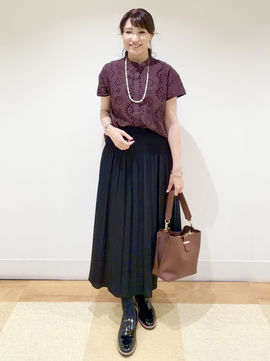 ayaさんの「Reflect｜【通勤◎】カットワーク刺繍レース シャツブラウス」を使ったコーディネート