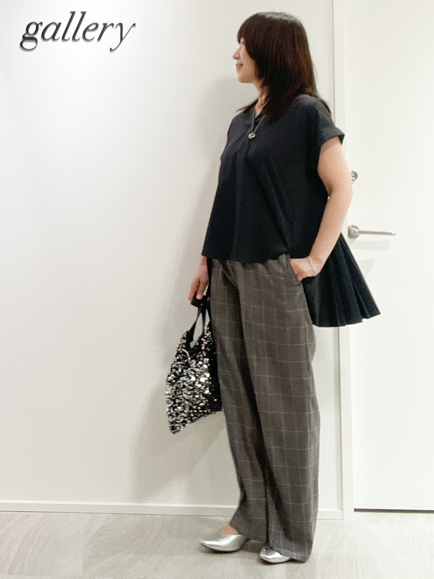 めいさんの「UNTITLED｜【吸水速乾/接触冷感】バックプリーツデザインブラウス」を使ったコーディネート