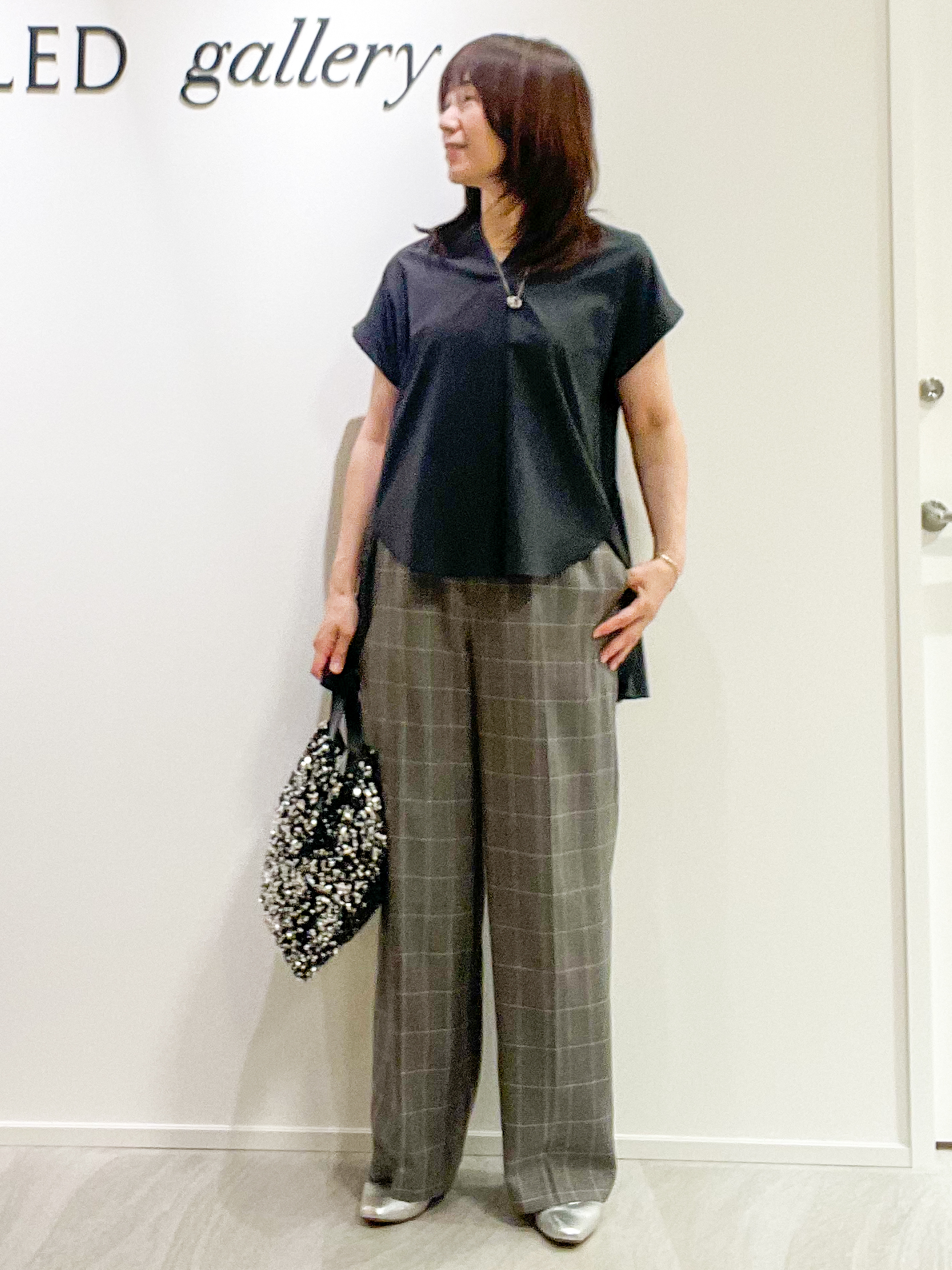 めいさんの「UNTITLED｜【吸水速乾/接触冷感】バックプリーツデザインブラウス」を使ったコーディネート