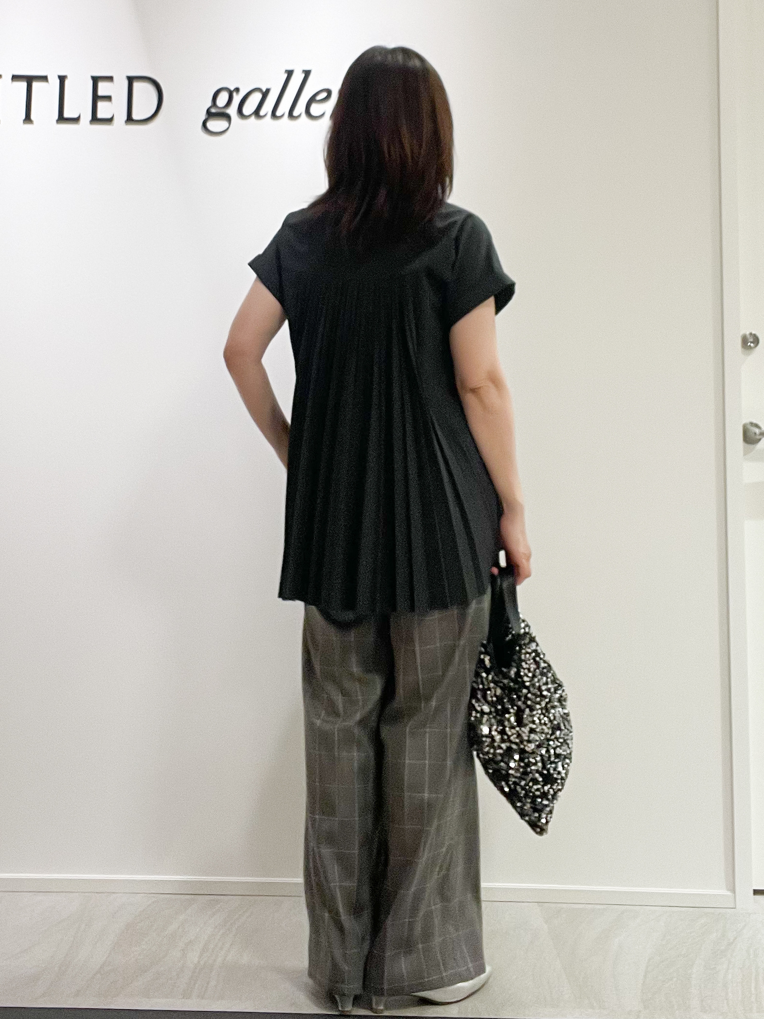 めいさんの「UNTITLED｜【吸水速乾/接触冷感】バックプリーツデザインブラウス」を使ったコーディネート