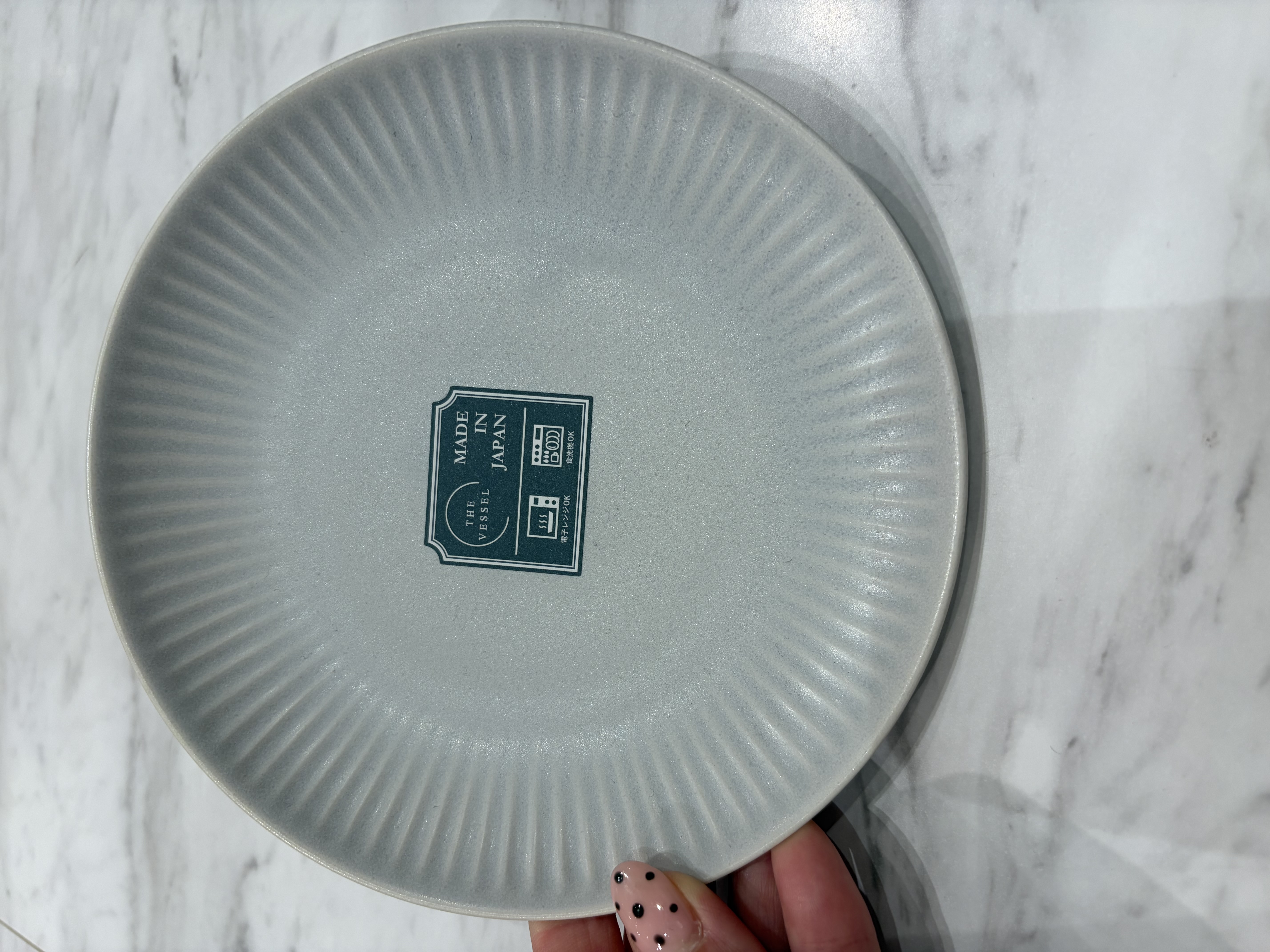 ラテさんの「212 KITCHEN STORE｜軽量カレー&パスタ皿 グレー ＜THE VESSEL ザ・ヴェセル＞」を使ったコーディネート