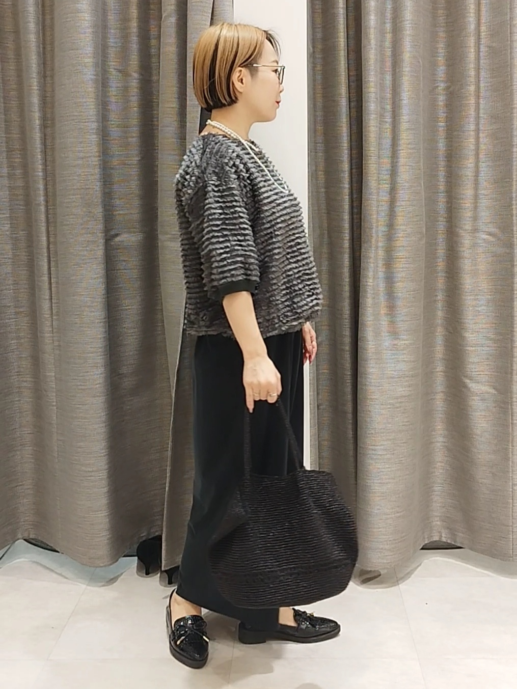 s u g iさんの「UNTITLED｜【秋映え/体型カバー】フェザージャガードプルオーバー」を使ったコーディネート