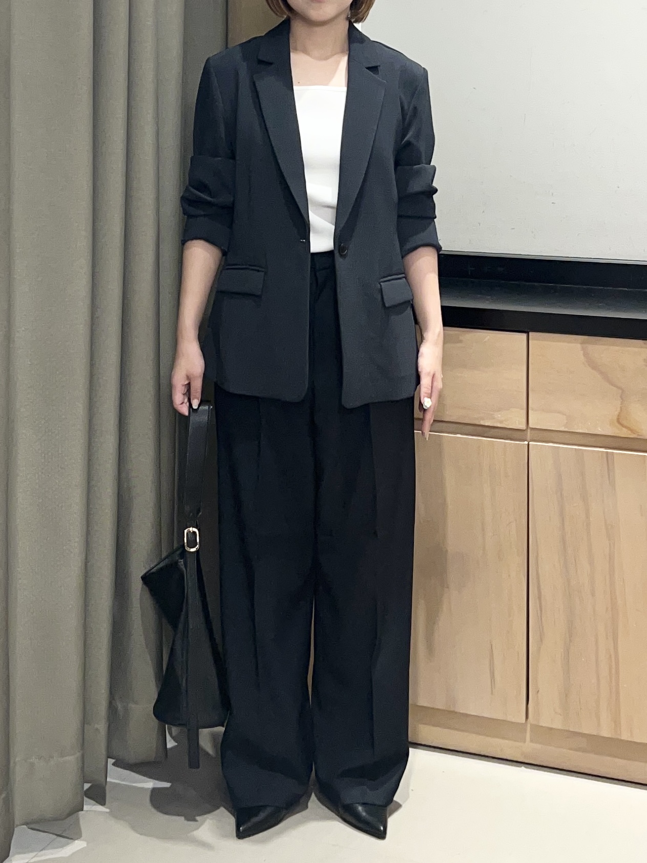 かのさんの「THE SHOP TK｜【セットアップ可】ビジネスシングルジャケット」を使ったコーディネート