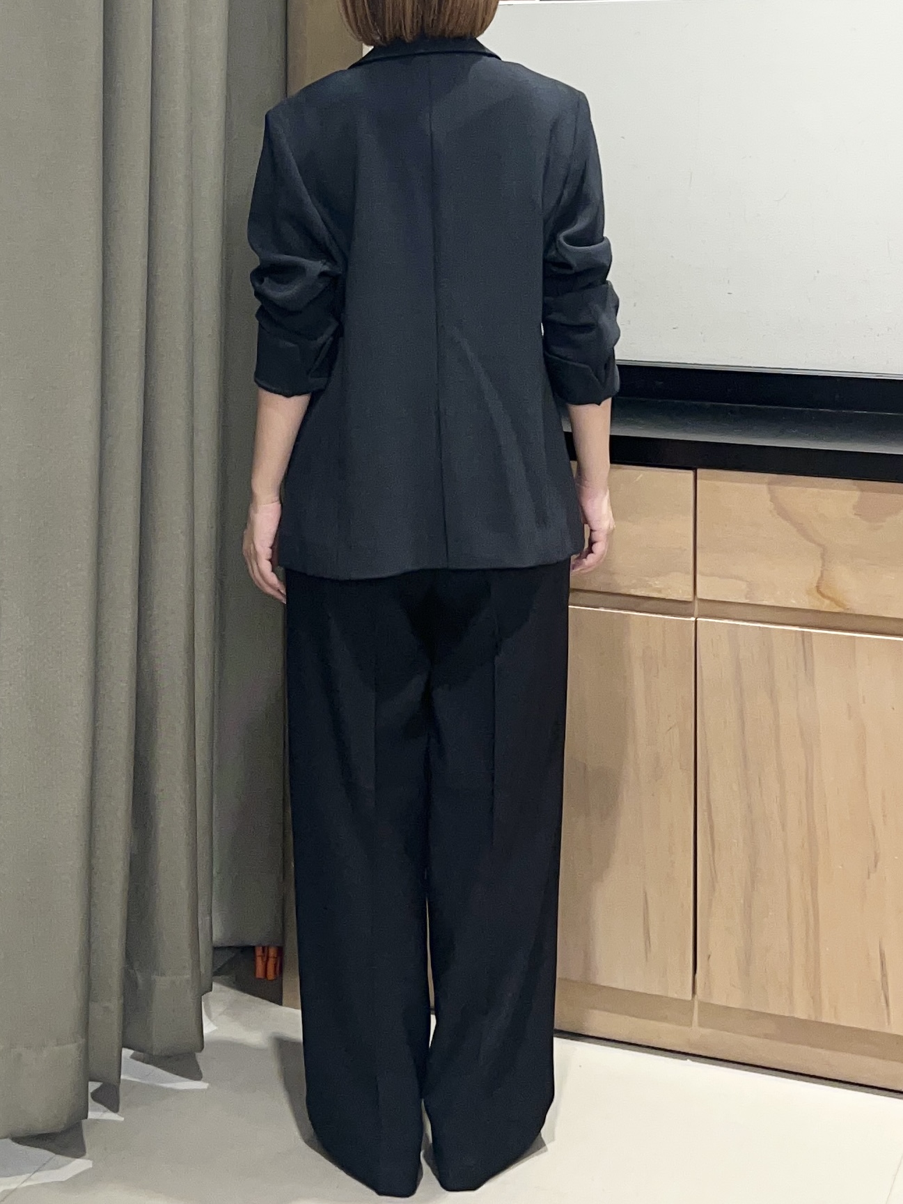かのさんの「THE SHOP TK｜【セットアップ可】ビジネスシングルジャケット」を使ったコーディネート