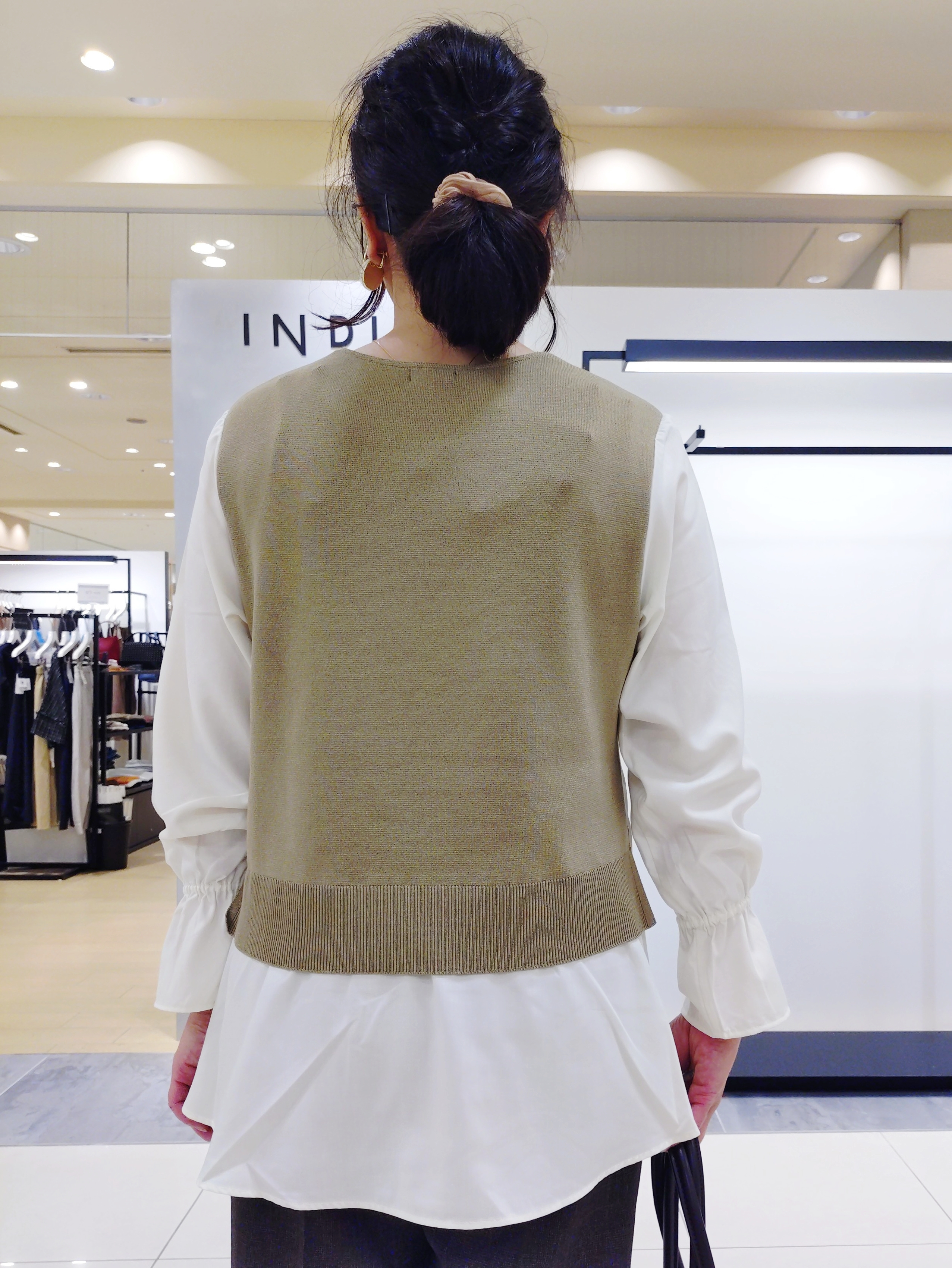 TOMOMIさんの「INDIVI｜【バリエ豊富】デザインワントップネックレス」を使ったコーディネート