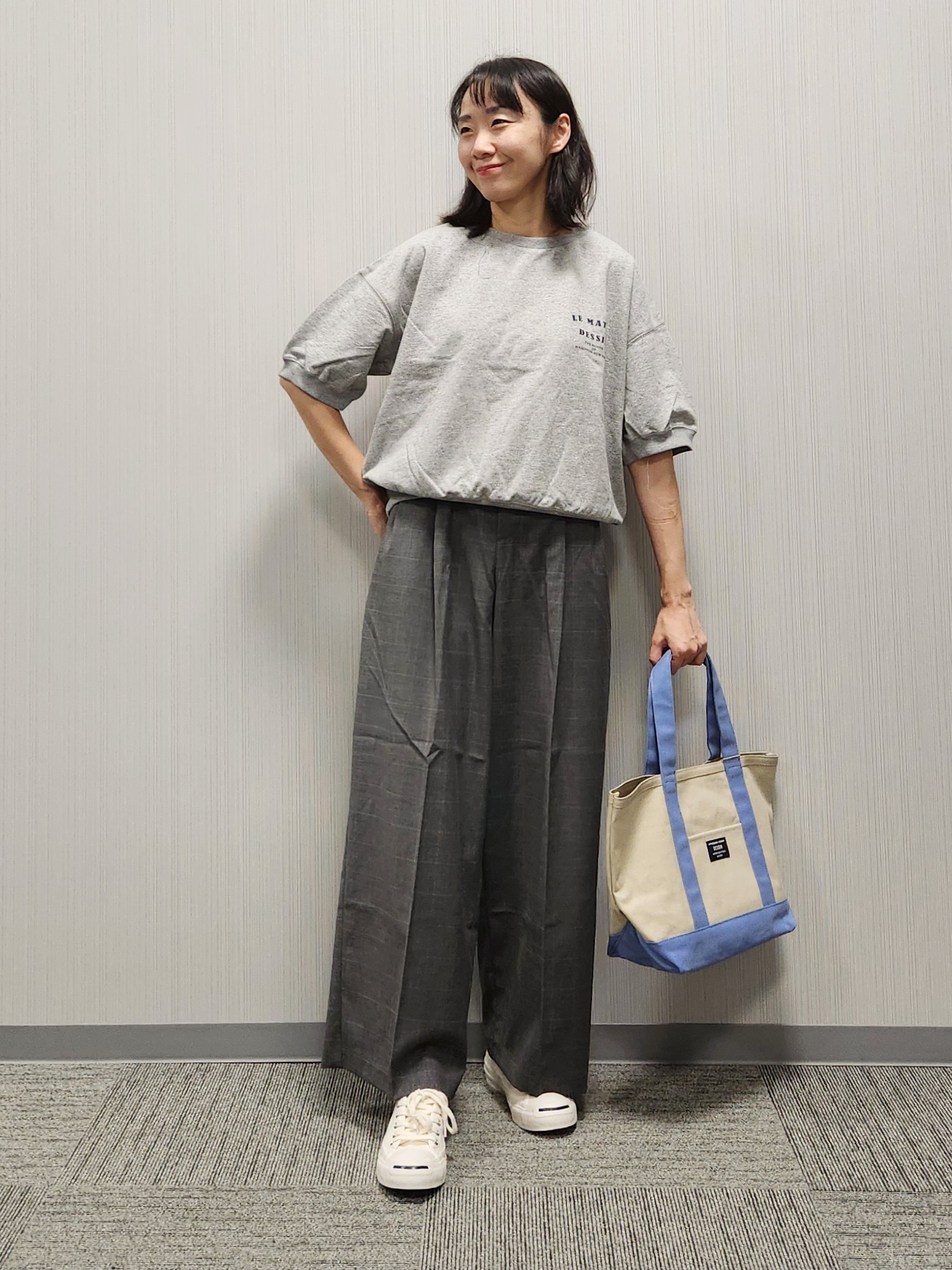 naraさんの「Dessin｜ハーフスリーブロゴプルオーバー」を使ったコーディネート