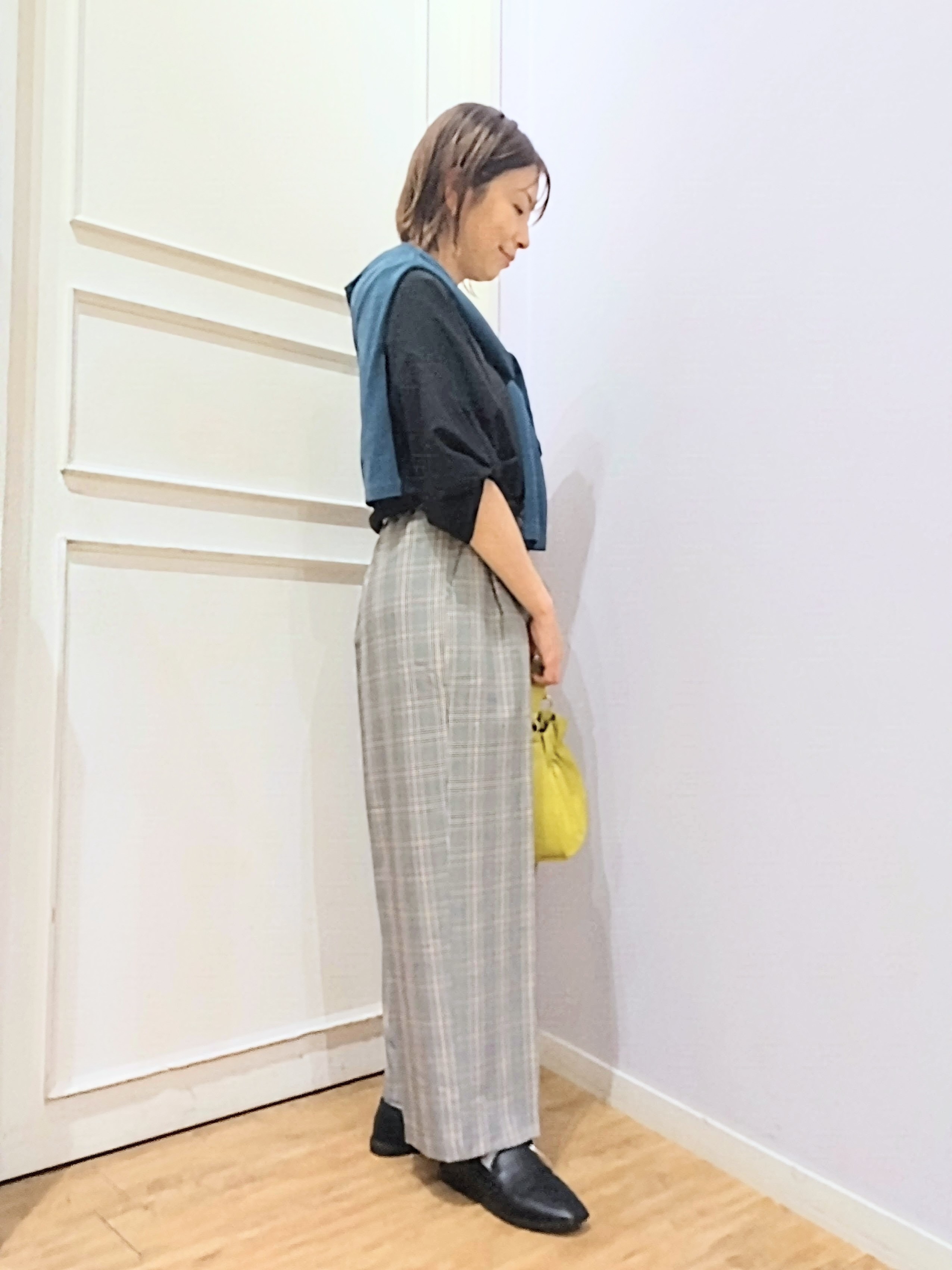 miomioさんの「SHOO･LA･RUE｜【S-LL/洗濯機可/二の腕カバー】楽に上品見え ツイストスリーブトップス」を使ったコーディネート
