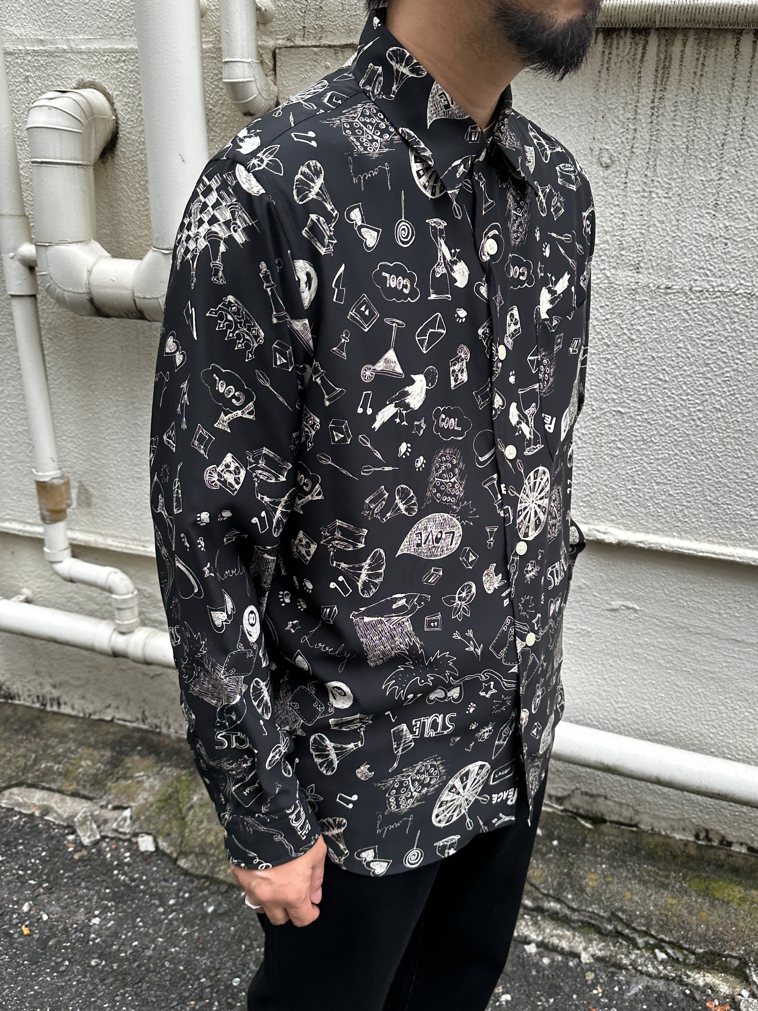 プレス増田さんの「TAKEO KIKUCHI｜【BOWLER HAT LABEL】日本製PLAYプリントシャツ」を使ったコーディネート