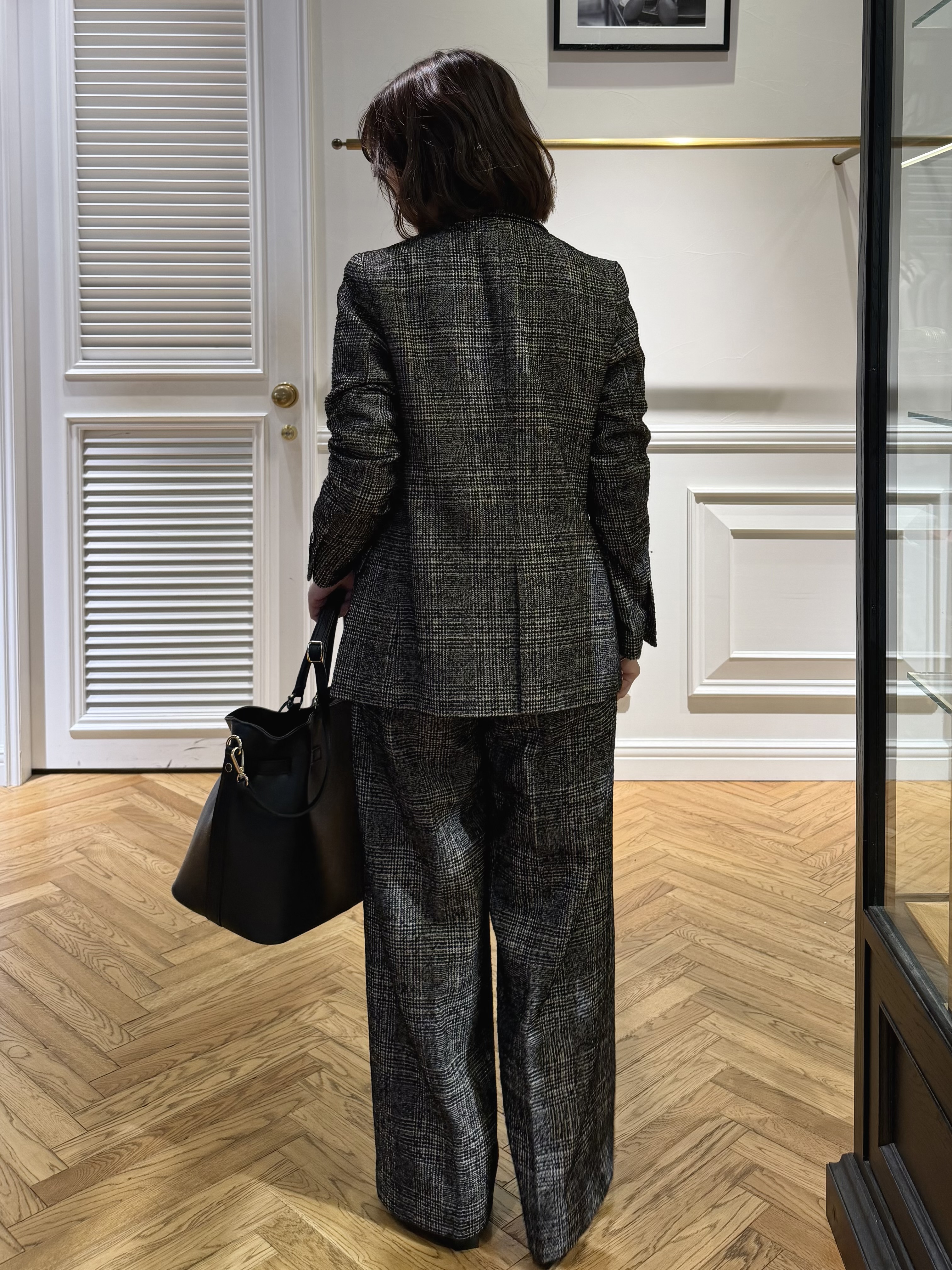 つじ まこさんの「DRESSTERIOR｜【セットアップ可能】ループグレンチェックダブルジャケット」を使ったコーディネート
