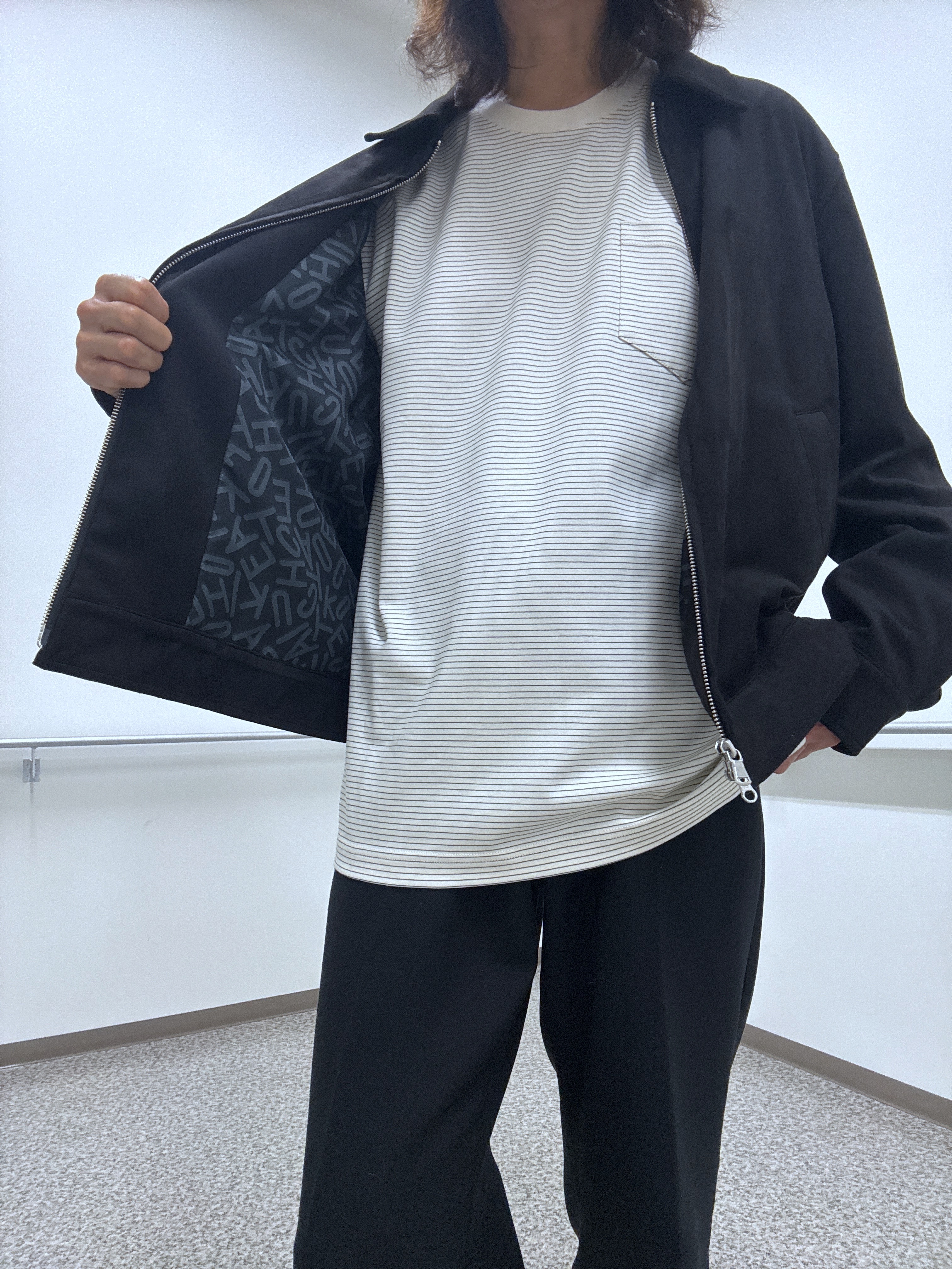 おーのさんの「TAKEO KIKUCHI｜バックプリーツ ボックスシルエット ジップ ブルゾン」を使ったコーディネート