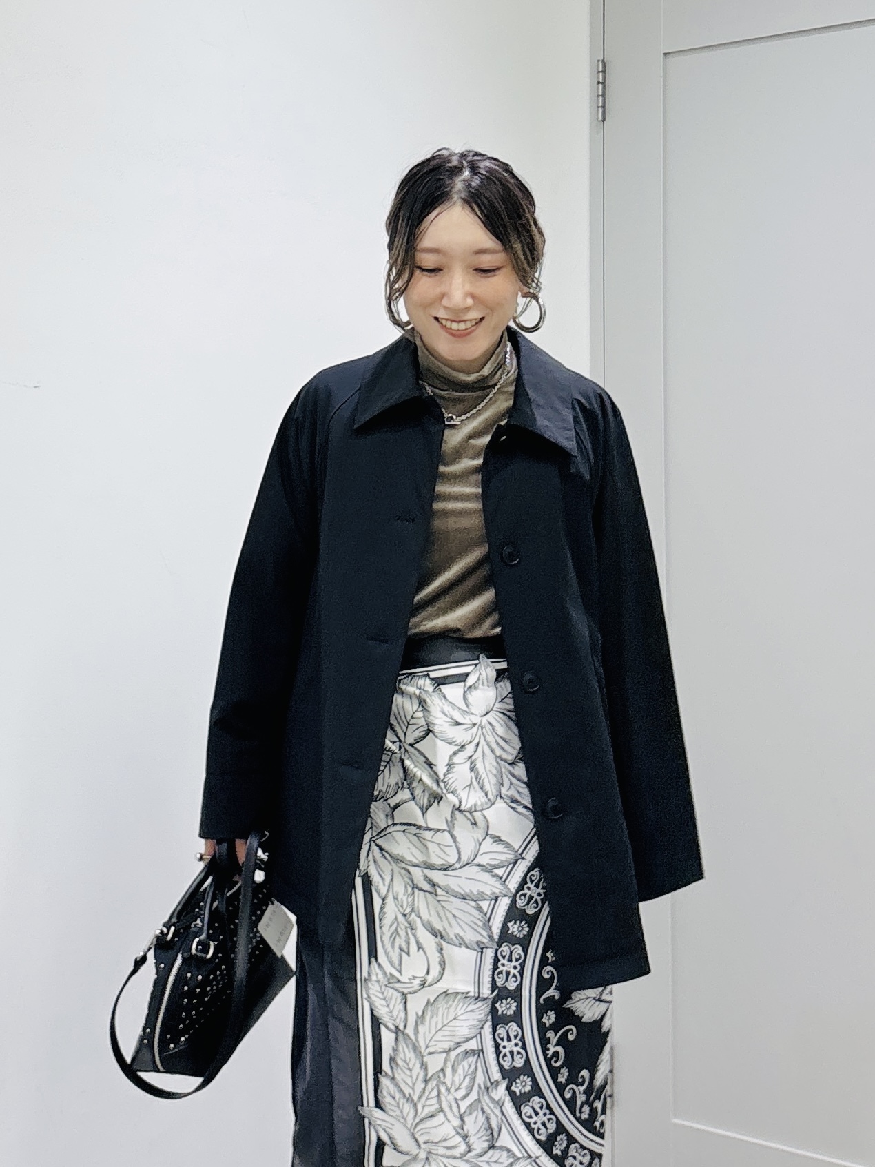 kotakiさんの「INDIVI｜【レイヤード／袖口シアー／日本製】ベロアジャージトップス」を使ったコーディネート
