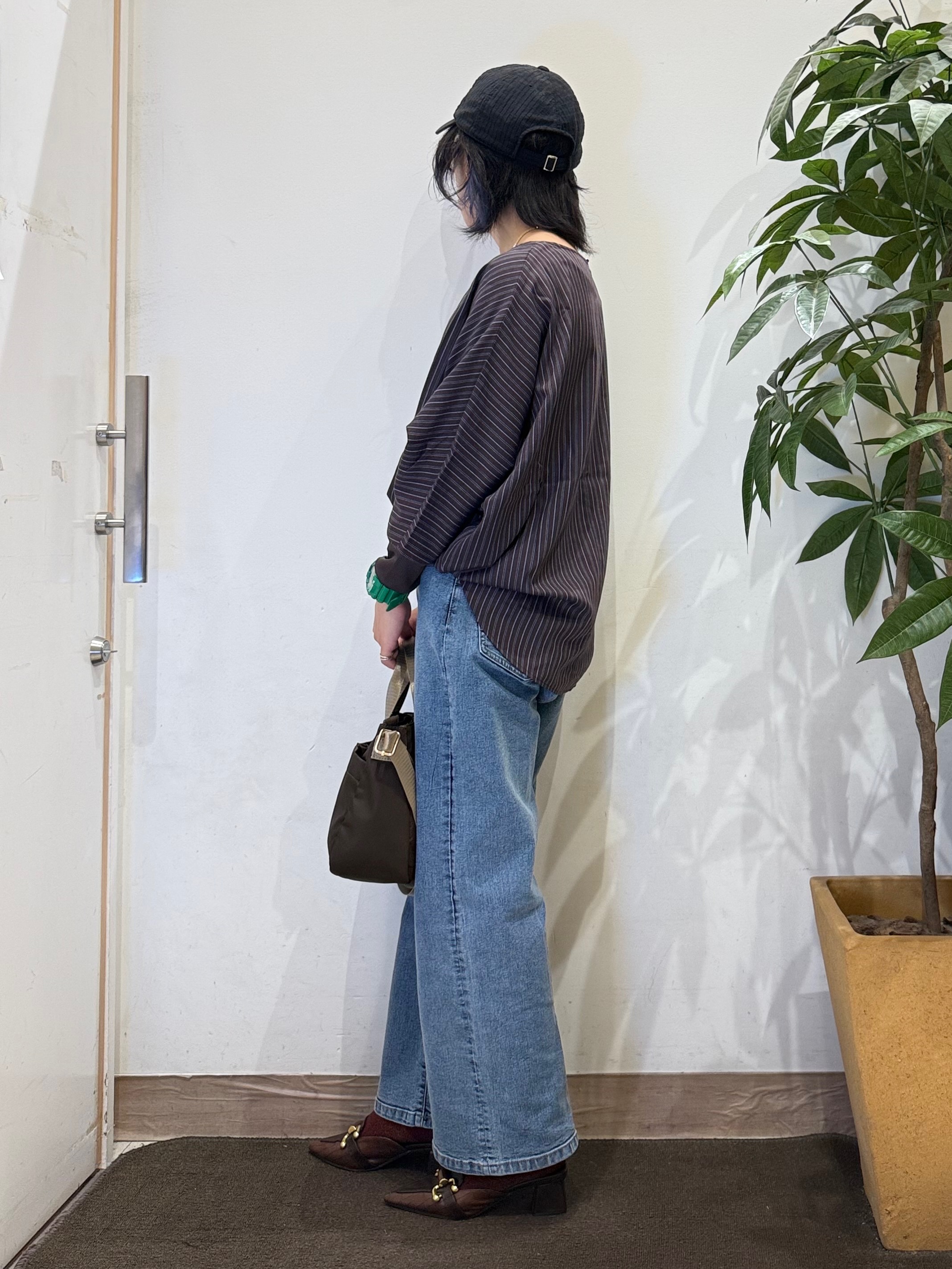 misakiさんの「SHOO･LA･RUE｜【着丈選べる/洗濯後しわになりにくい】インせず着られる ドルマンブラウス」を使ったコーディネート