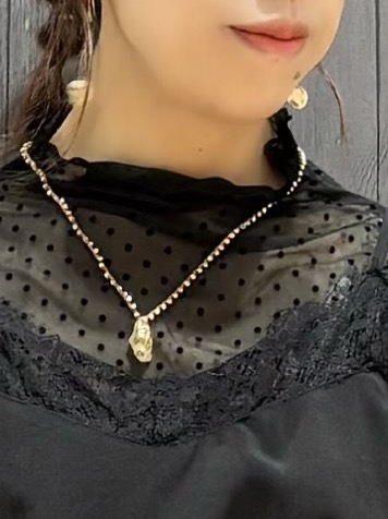 meiさんの「SHOO･LA･RUE｜【S-LL/洗濯機可】毎日使いたくなる シアーチュールトップス」を使ったコーディネート