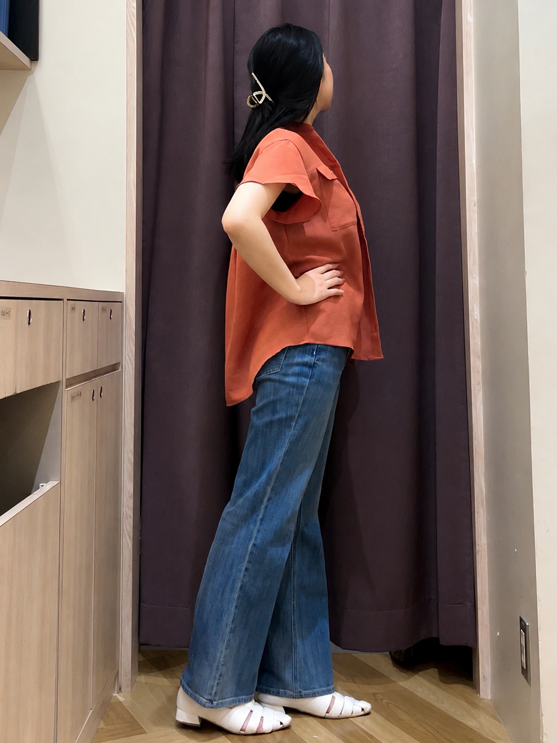 Reiさんの「grove｜【洗濯機OK・ひんやり/SETUP可】シワになりにくい、フレアスリーブブラウス」を使ったコーディネート