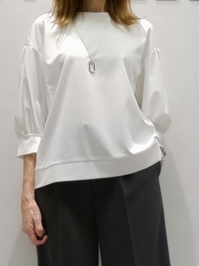 もりさんの「UNTITLED｜【セットアップ可/秋羽織り】メランジツイルシャツ」を使ったコーディネート