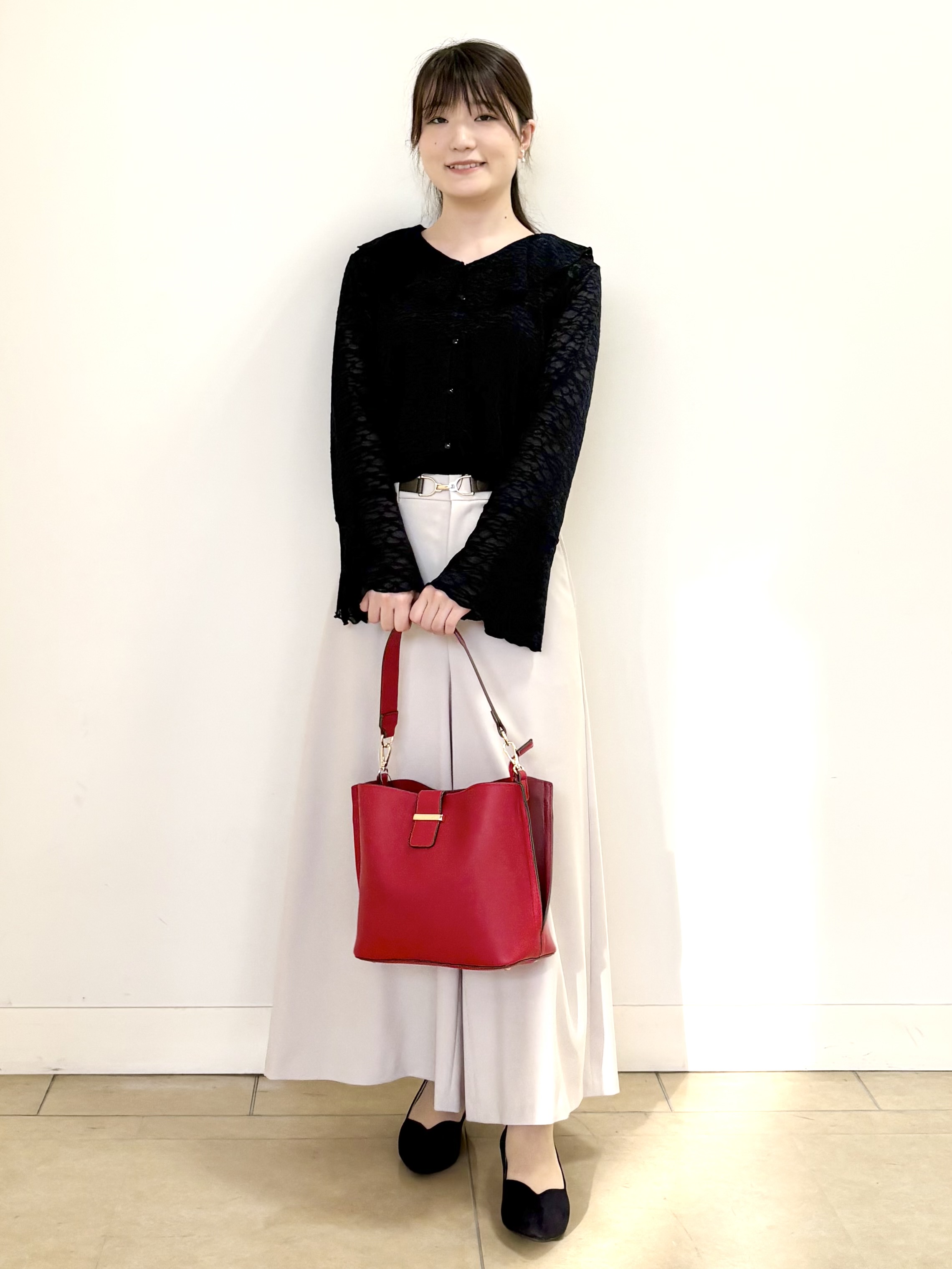 mikiさんの「Reflect｜【洗える】フリルレースブラウス」を使ったコーディネート
