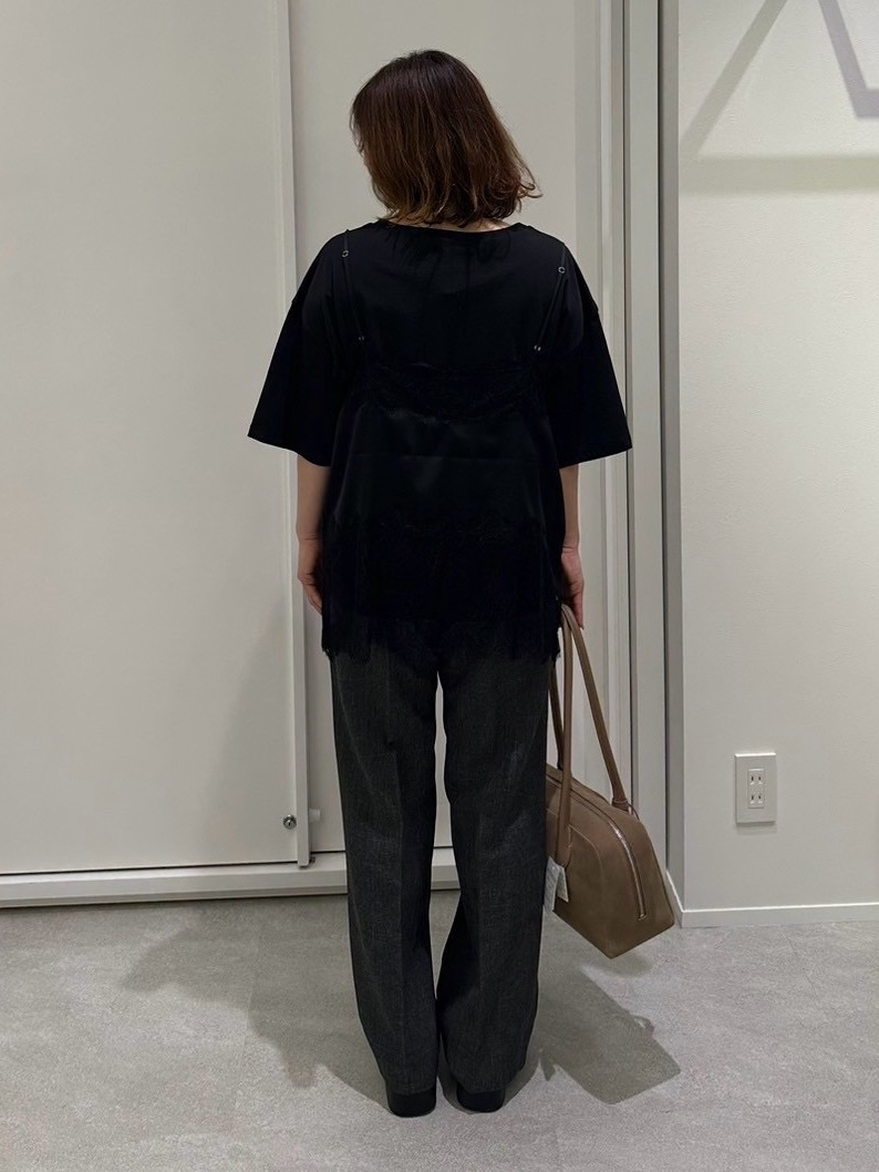 Juneさんの「UNTITLED｜【1枚でもセットでも】レースキャミ付きプルオーバー」を使ったコーディネート