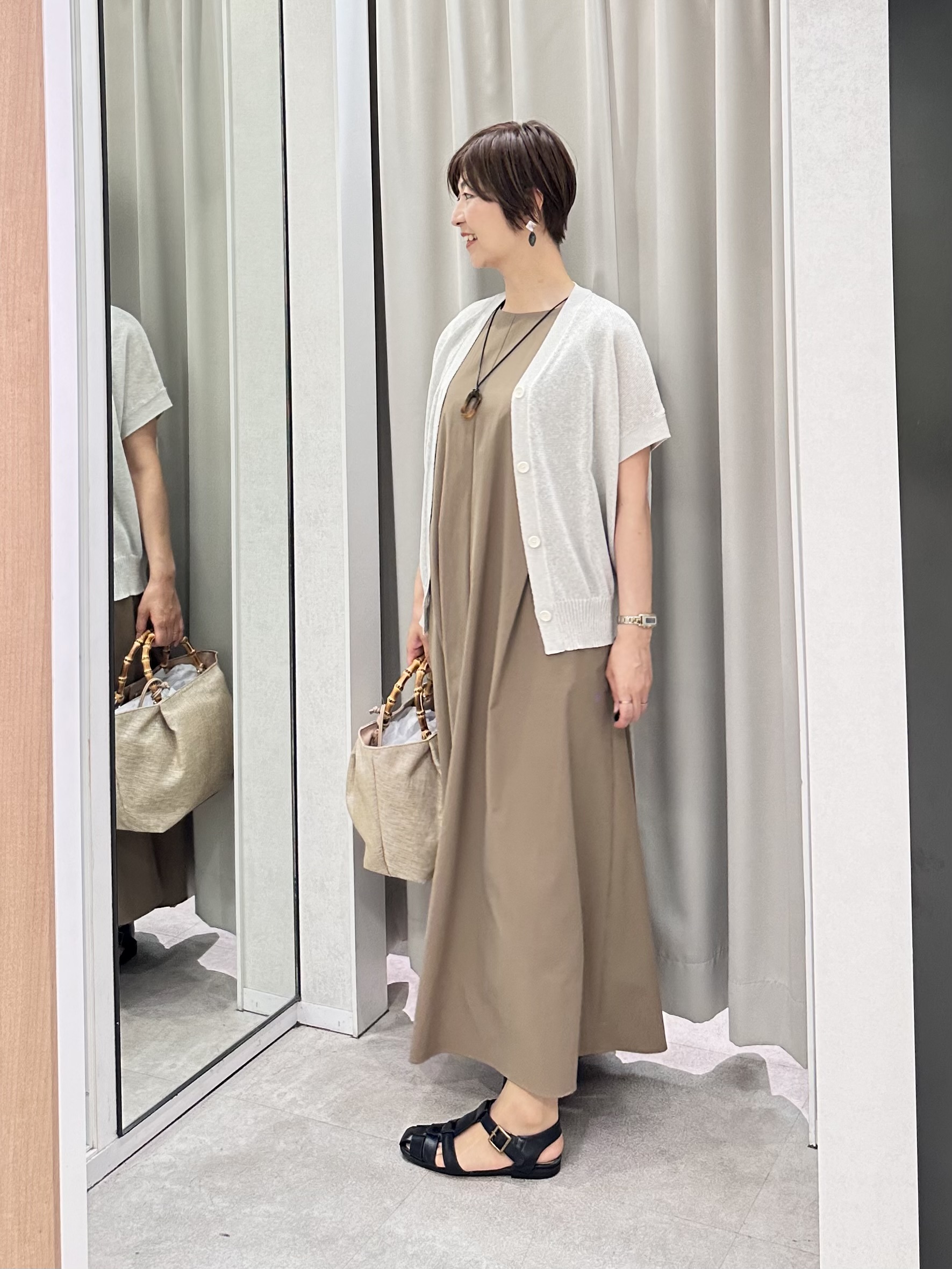 みなこさんの「UNTITLED｜【残暑も快適/接触冷感/UVカット/吸水速乾】Aラインロングワンピース」を使ったコーディネート