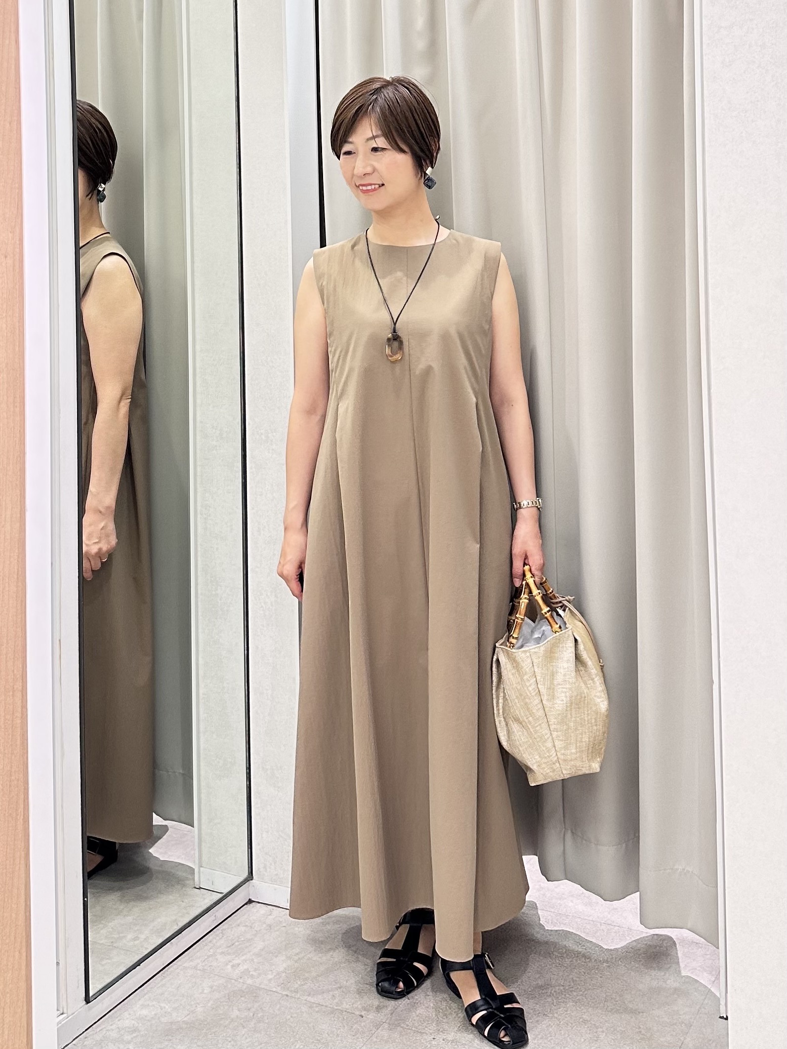 みなこさんの「UNTITLED｜【残暑も快適/接触冷感/UVカット/吸水速乾】Aラインロングワンピース」を使ったコーディネート