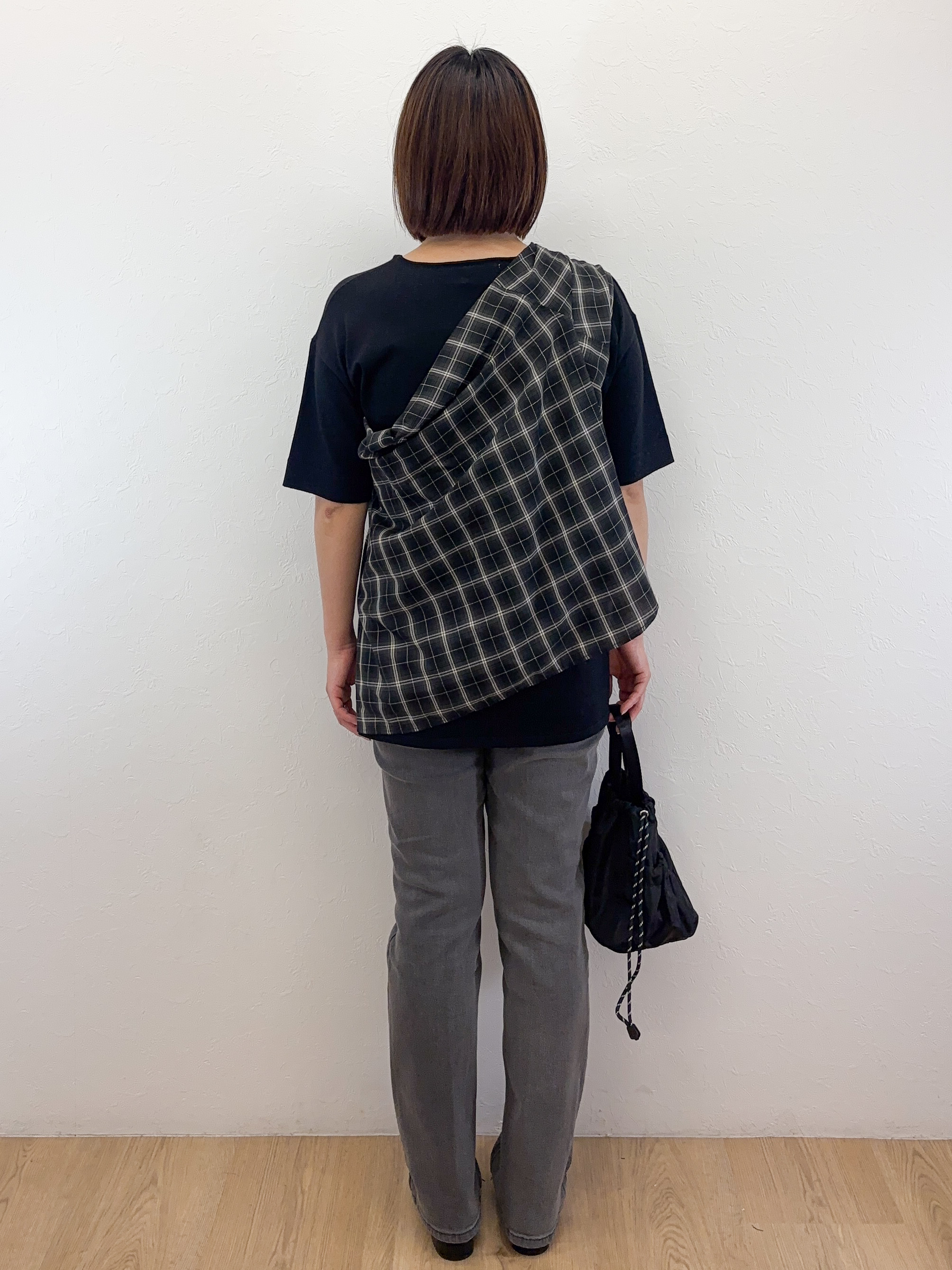 Takeさんの「OPAQUE.CLIP｜ラメハイスリットチュニックニット【洗濯機OK】」を使ったコーディネート