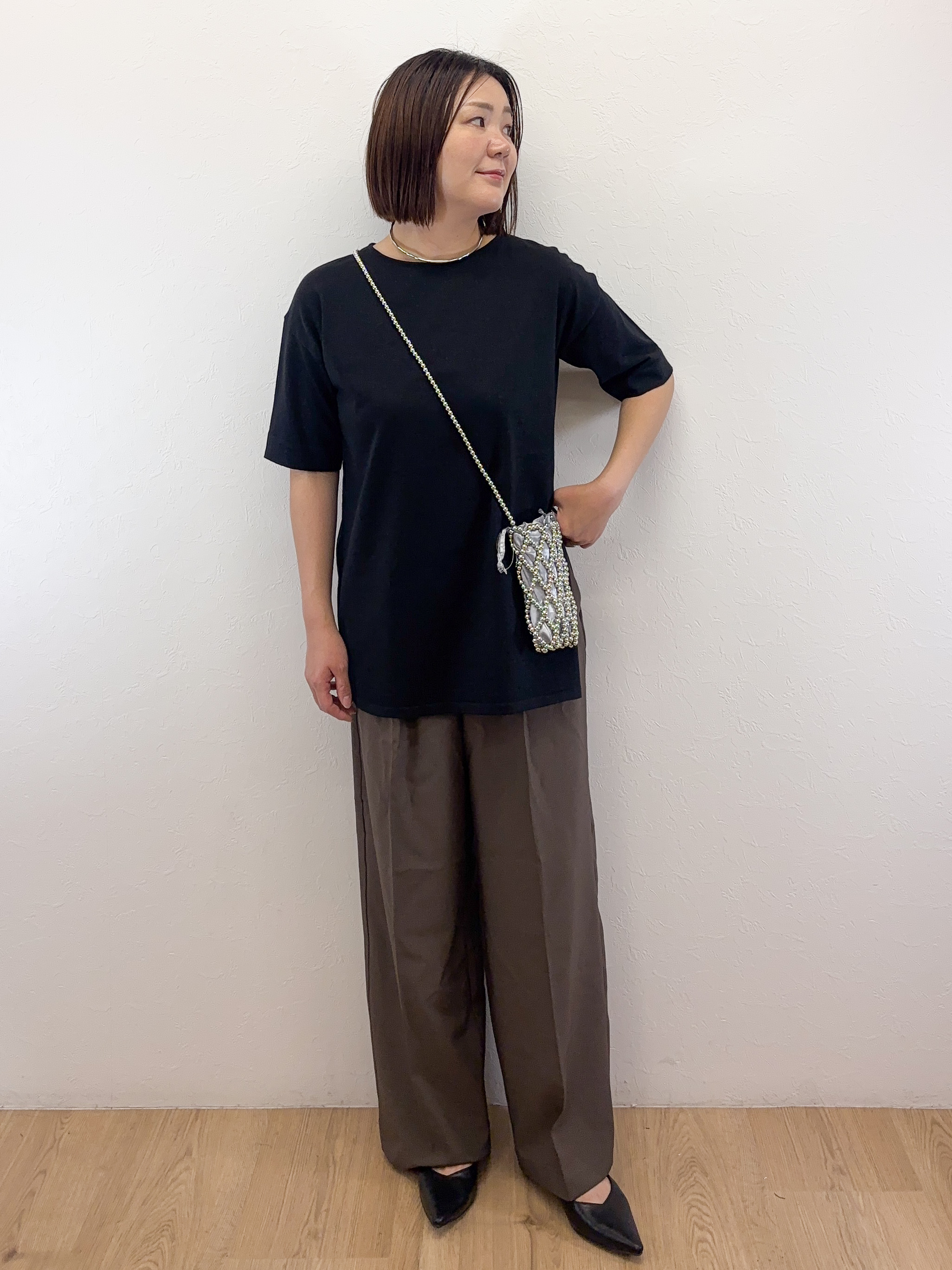 Takeさんの「OPAQUE.CLIP｜ラメハイスリットチュニックニット【洗濯機OK】」を使ったコーディネート