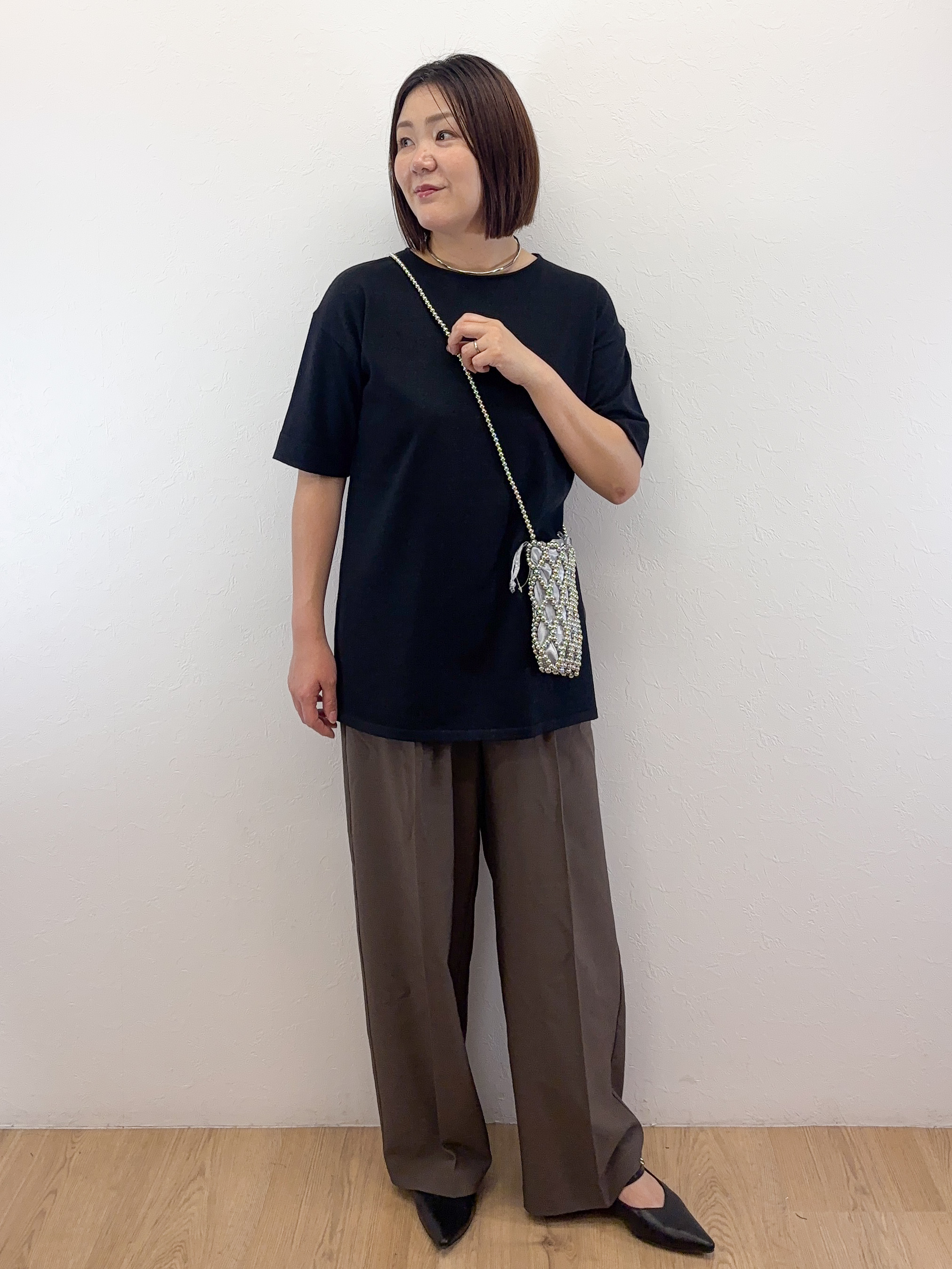 Takeさんの「OPAQUE.CLIP｜ラメハイスリットチュニックニット【洗濯機OK】」を使ったコーディネート