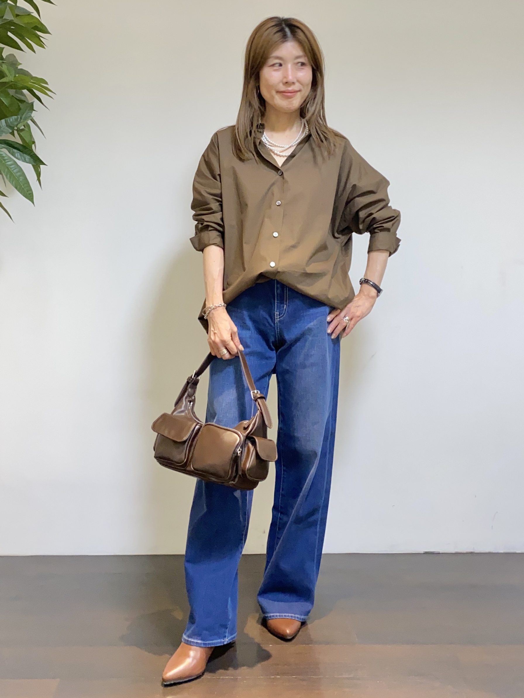 tomoさんの「UNTITLED｜コットンドルマンシャツ」を使ったコーディネート