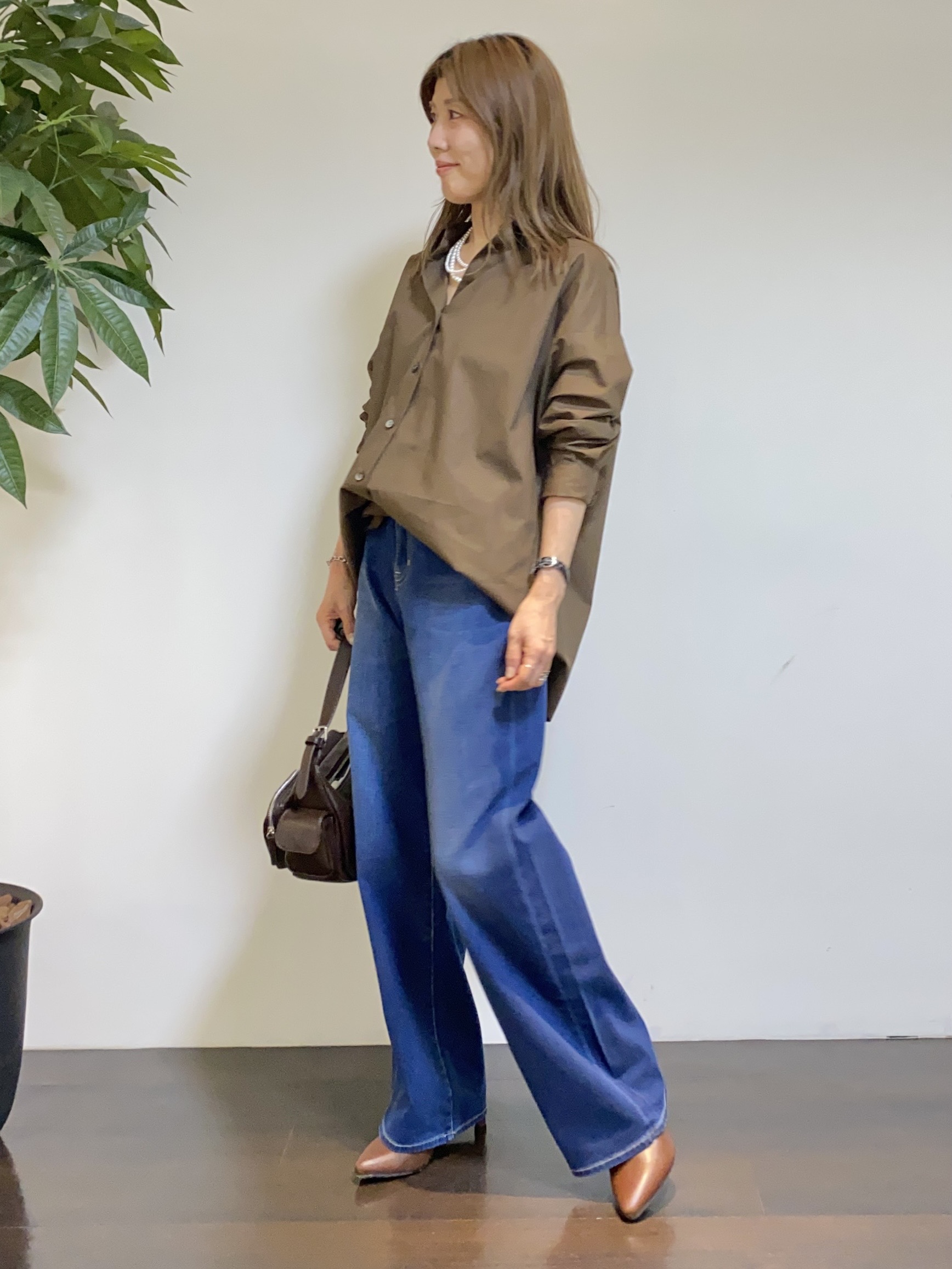 tomoさんの「UNTITLED｜コットンドルマンシャツ」を使ったコーディネート