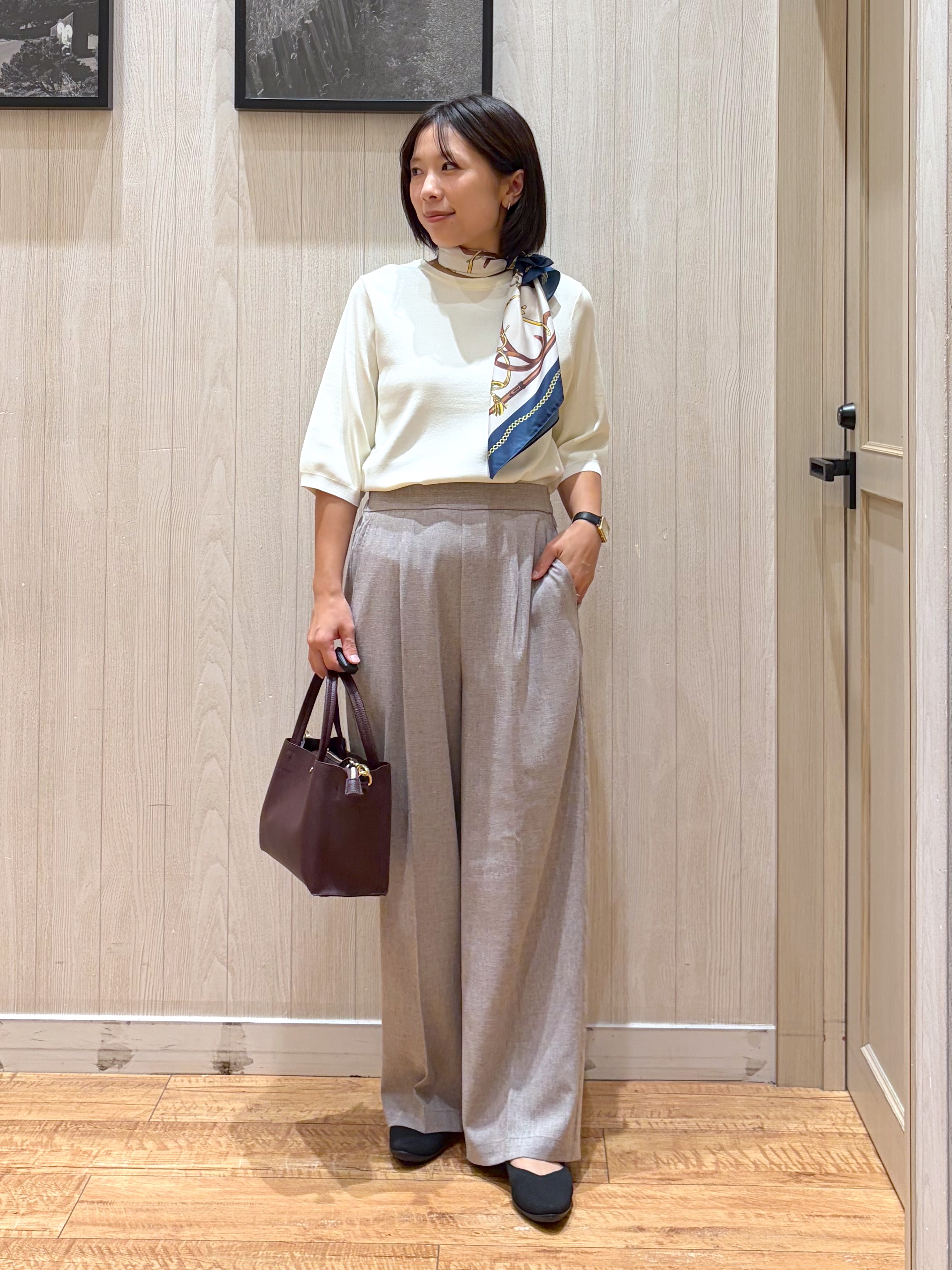 shirayuuuさんの「SHOO･LA･RUE｜【ガンガン洗える/UV/毛玉になりにくい】二の腕見せない 5分袖ニット」を使ったコーディネート