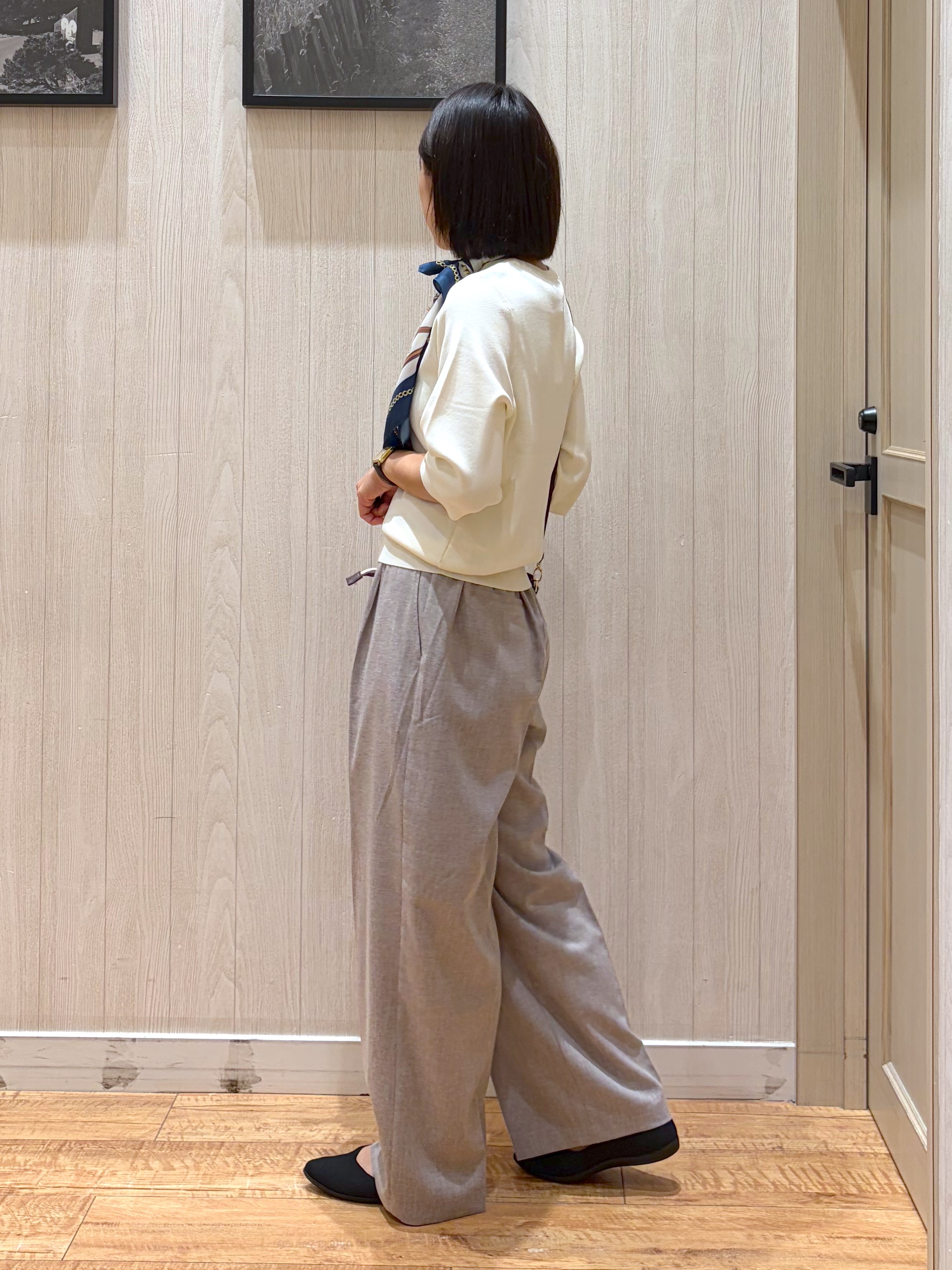 shirayuuuさんの「SHOO･LA･RUE｜【ガンガン洗える/UV/毛玉になりにくい】二の腕見せない 5分袖ニット」を使ったコーディネート
