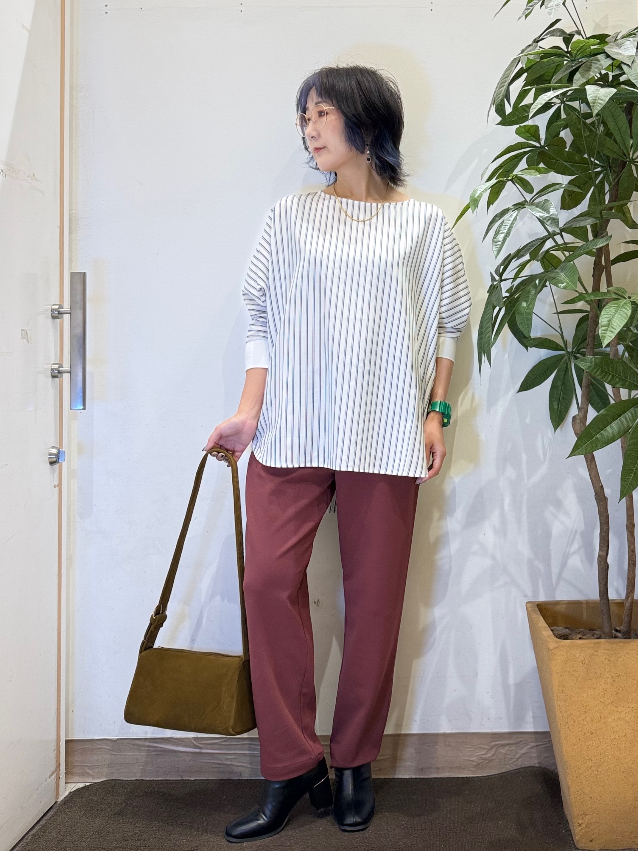 misakiさんの「SHOO･LA･RUE｜【着丈選べる/洗濯後しわになりにくい】インせず着られる ドルマンブラウス」を使ったコーディネート