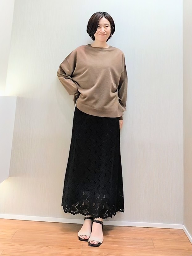 ミズタさんの「UNTITLED｜【アンサンブル可/秋羽織り/シアー】前後2WAYカーディガン」を使ったコーディネート