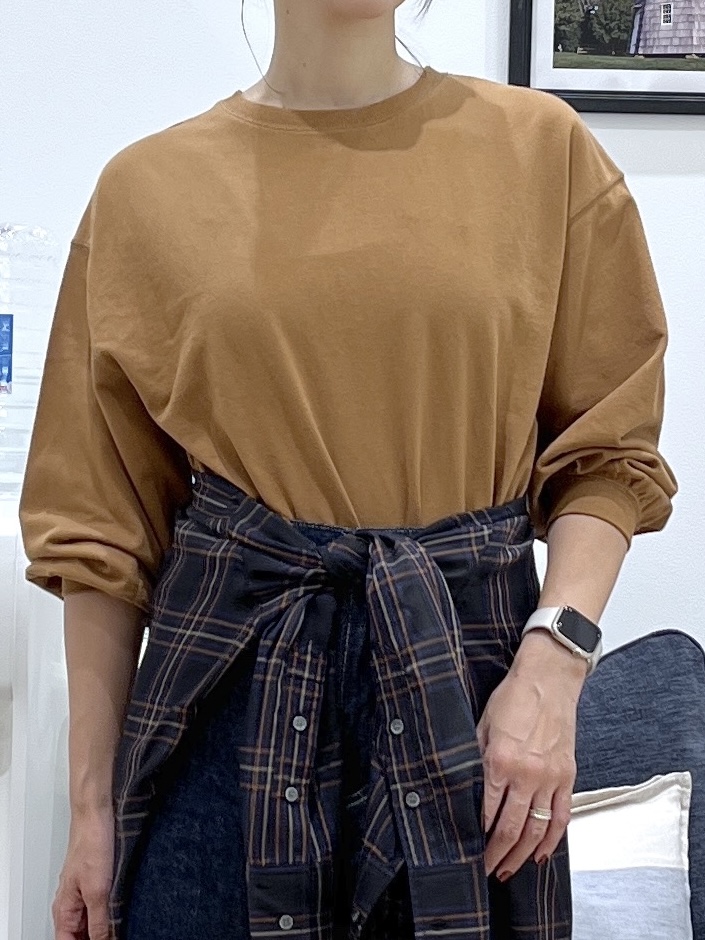 canaさんの「Dessin｜バックヘンリーカットソー長袖」を使ったコーディネート