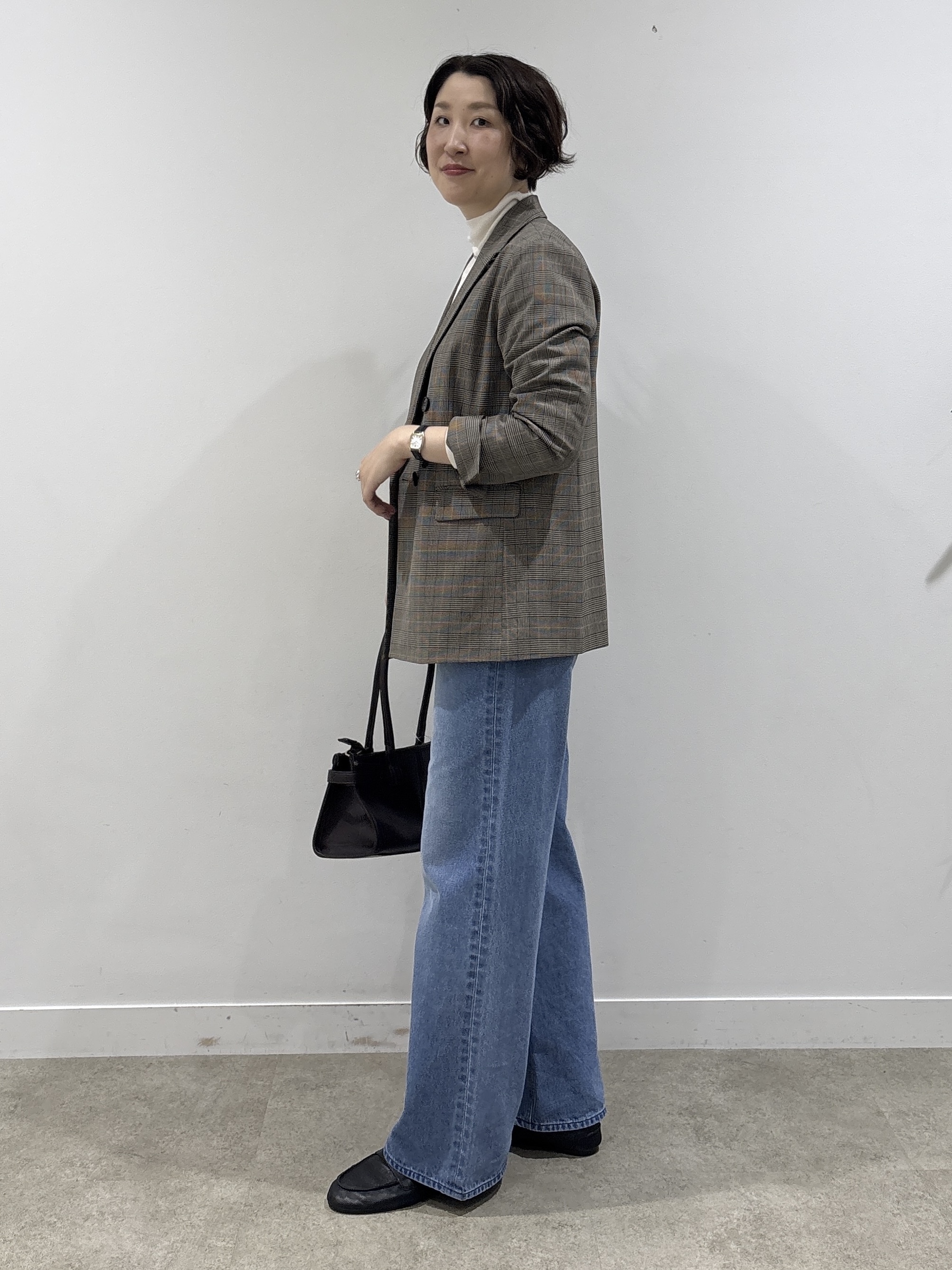 yuriさんの「INDIVI｜【洗濯機OK／ストレッチ◎】秋はじめのダブルジャケット」を使ったコーディネート