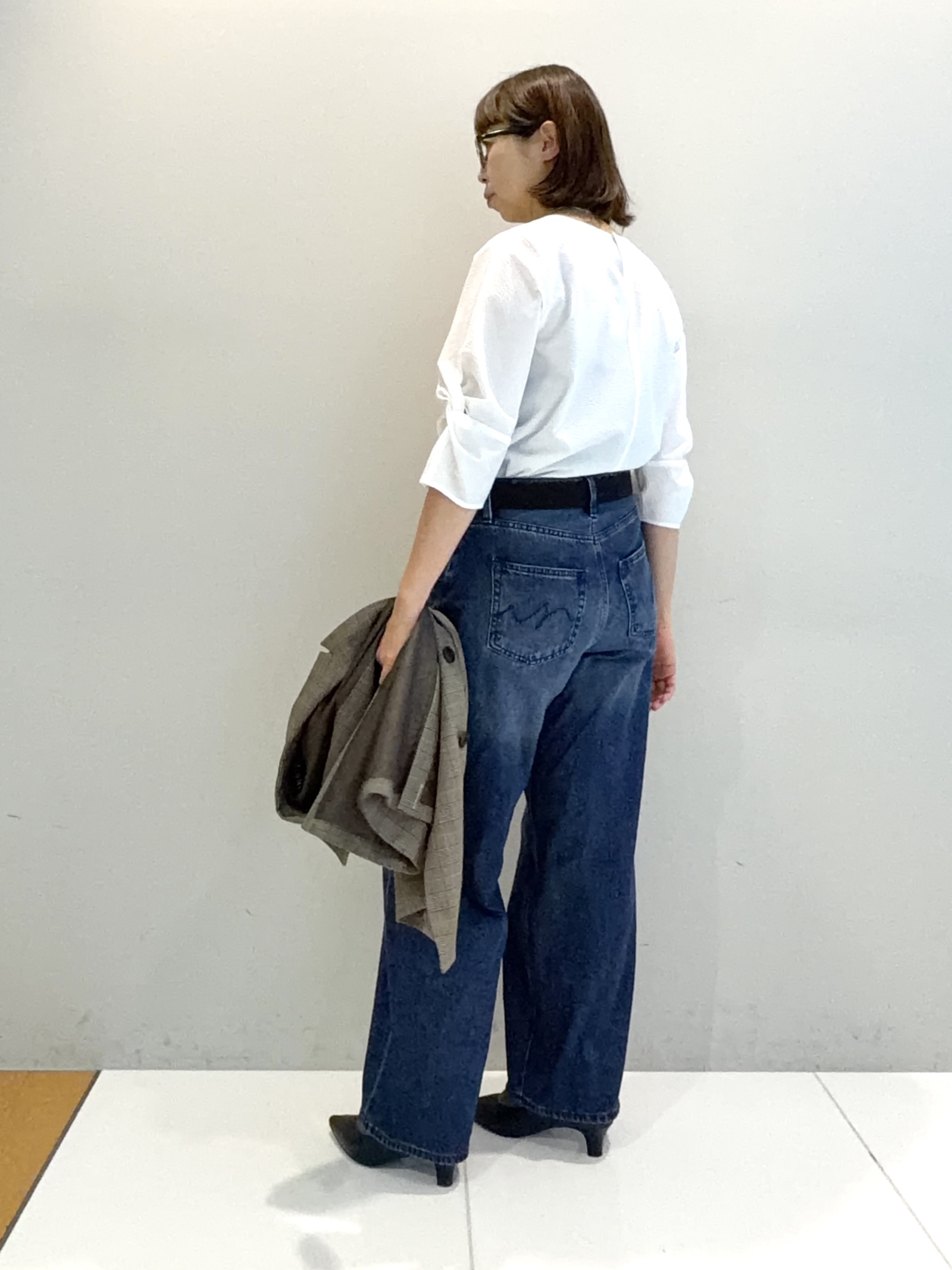 murayamaさんの「INDIVI｜【洗濯機OK／ストレッチ◎】秋はじめのダブルジャケット」を使ったコーディネート