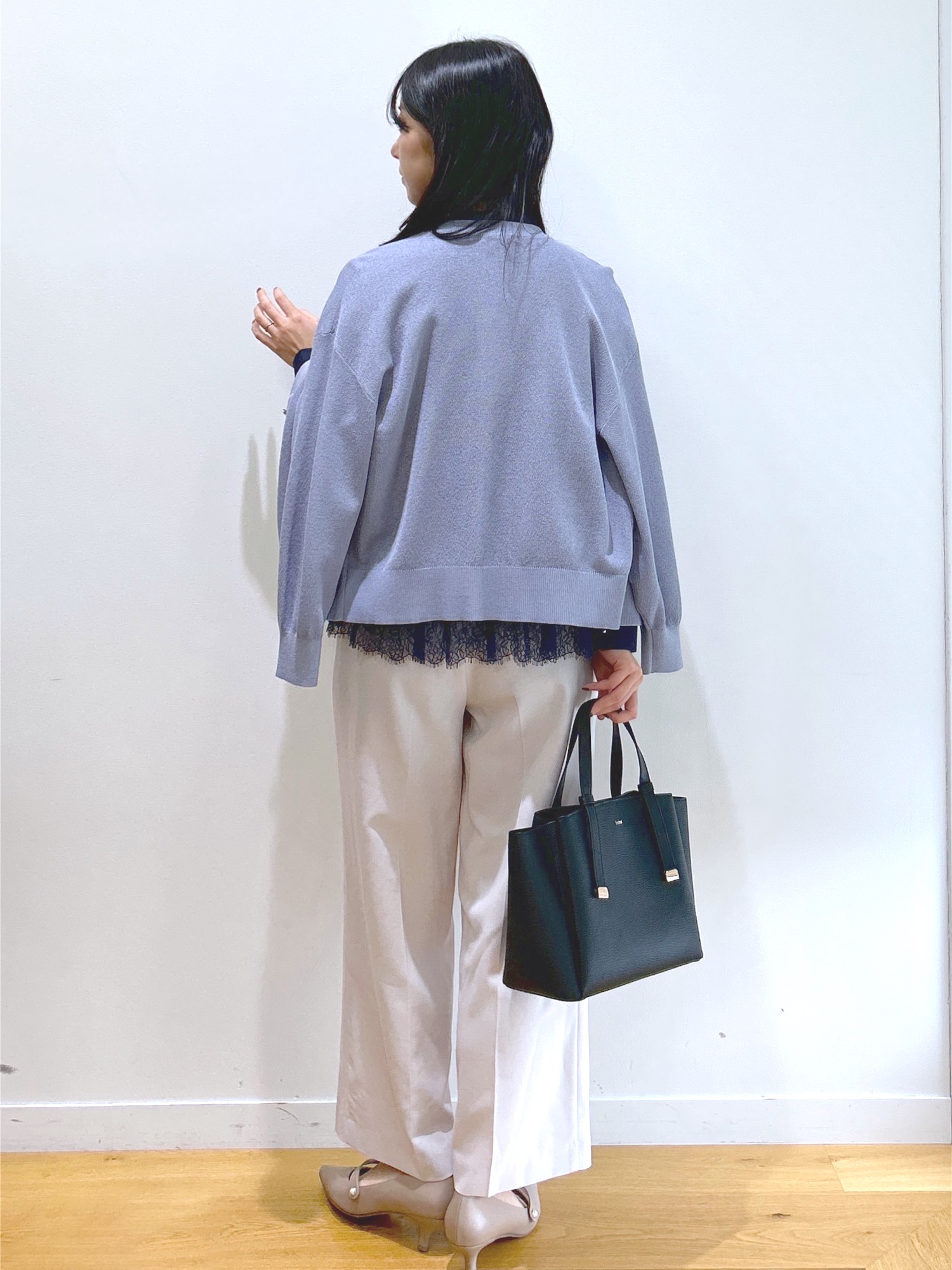 RINAさんの「index｜【８色展開】柄アソートシアーカーディガン《洗濯機OK》」を使ったコーディネート