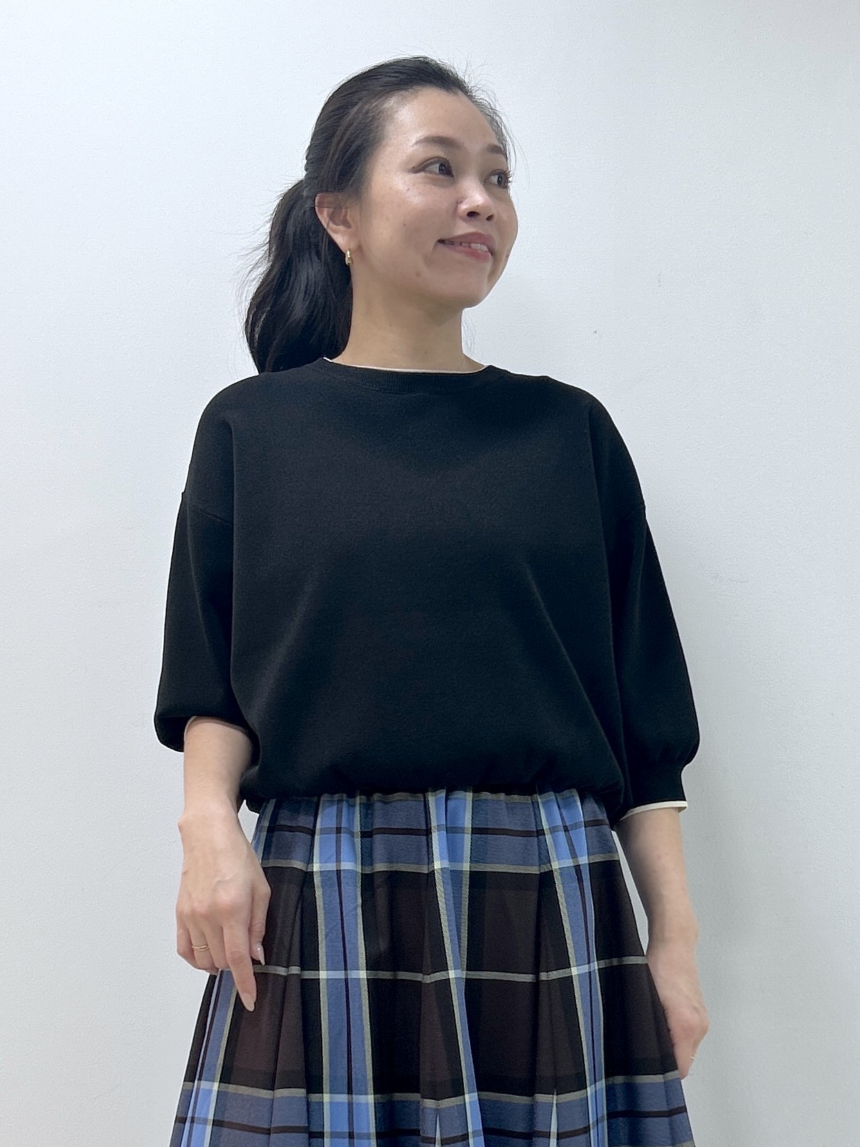 Kaiさんの「Dessin｜【UVカット/マシンウォッシャブル】6分袖配色ニット」を使ったコーディネート
