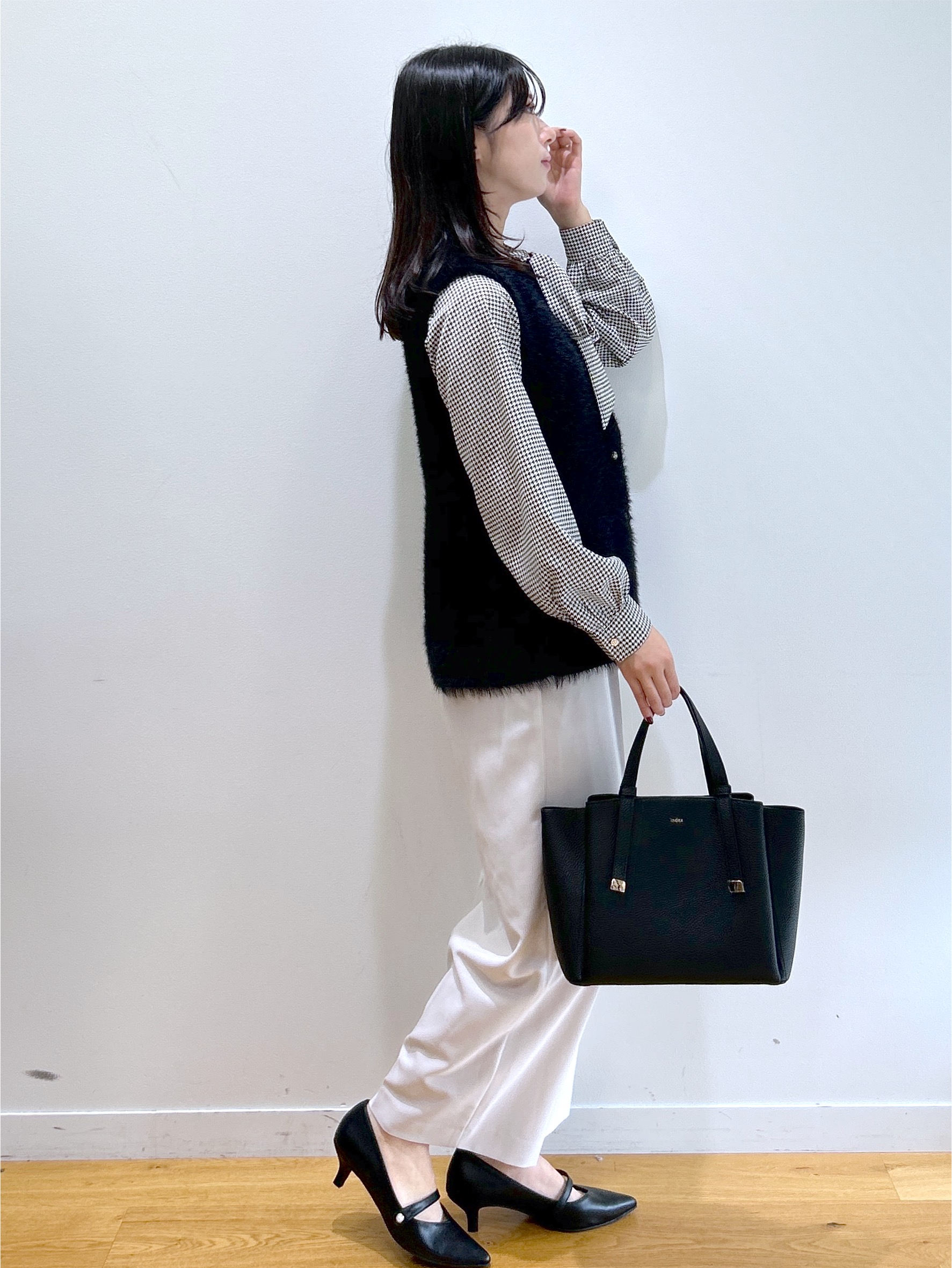 RINAさんの「index｜【高通気／遮熱】風が通るワイドパンツ《洗濯機OK／UVケア／防シワ》」を使ったコーディネート