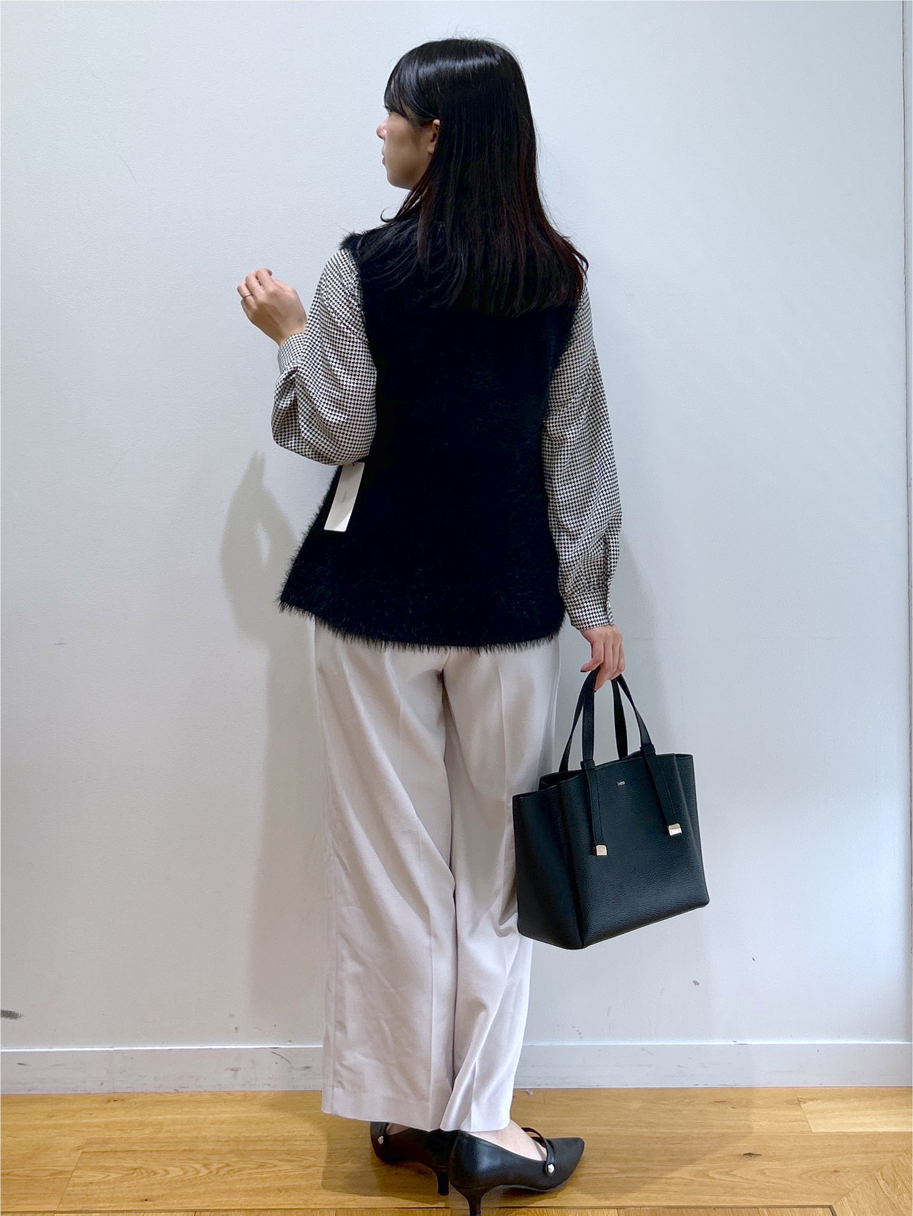 RINAさんの「index｜【高通気／遮熱】風が通るワイドパンツ《洗濯機OK／UVケア／防シワ》」を使ったコーディネート