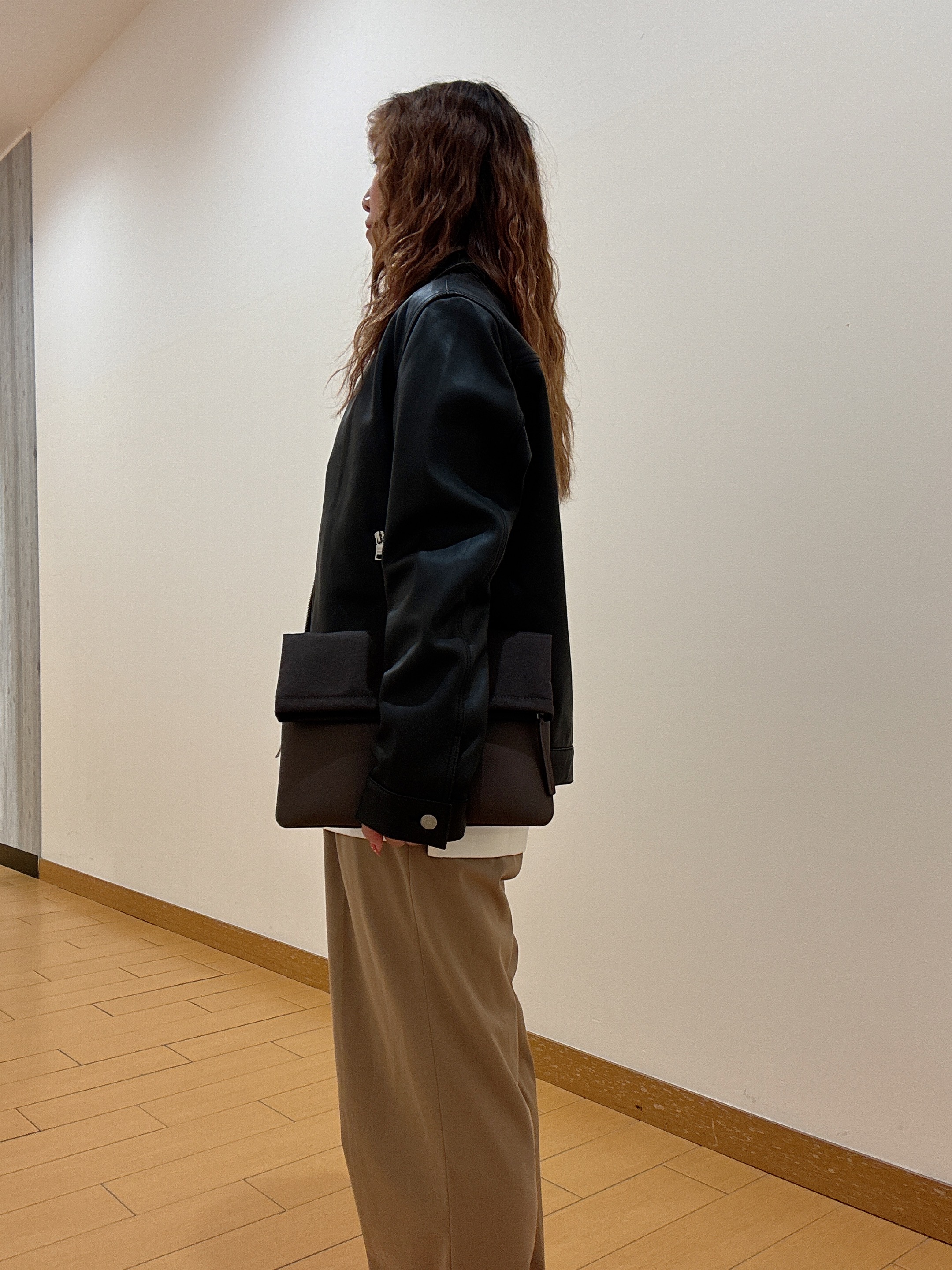 ヒナさんの「TAKEO KIKUCHI｜【BOWLER HAT LABEL】シングルレザーライダースジャケット」を使ったコーディネート
