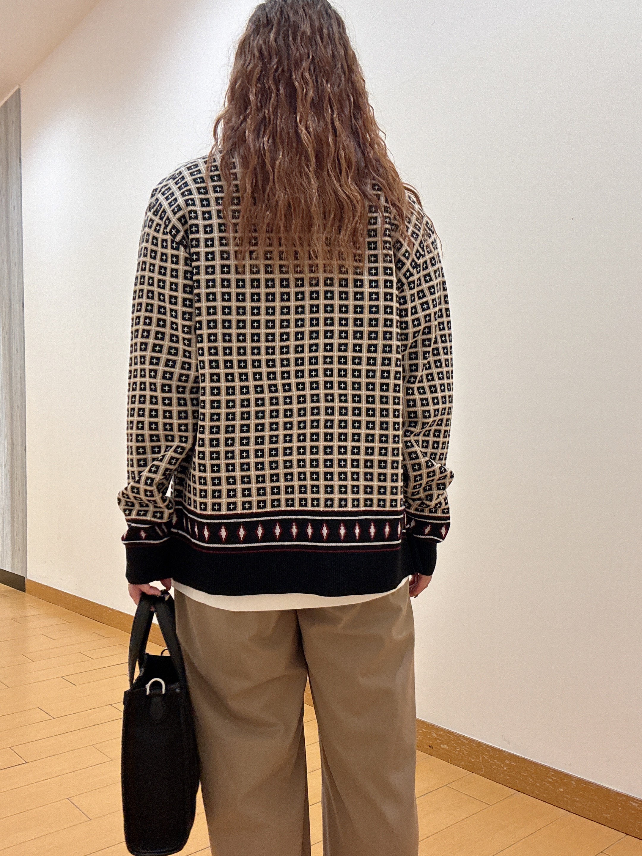 ヒナさんの「TAKEO KIKUCHI｜【BOWLER HAT LABEL】オフタートル プルオーバージャージ」を使ったコーディネート
