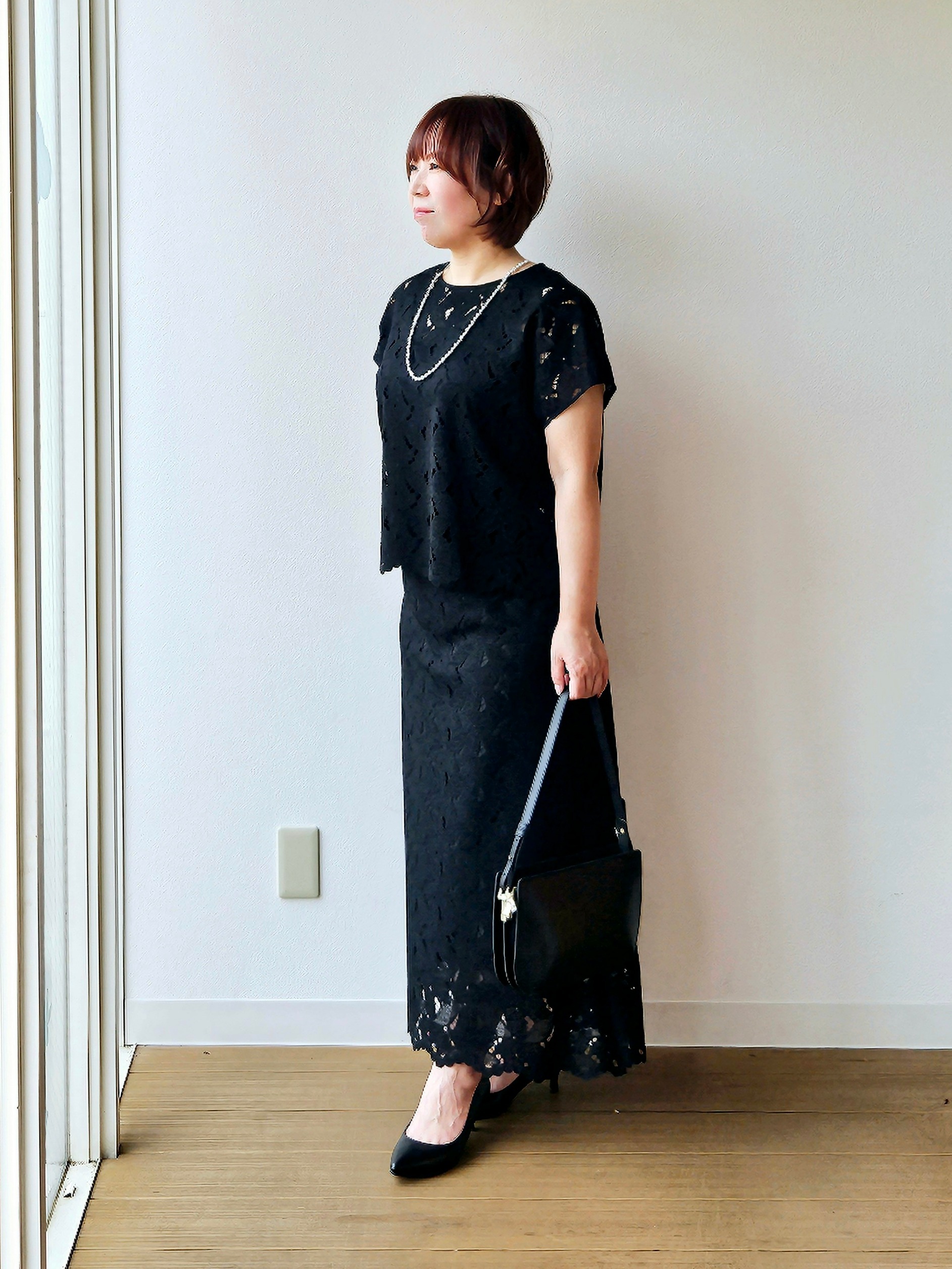 やじまさんの「UNTITLED｜【セットアップ可/品のある透け感】リーフレースブラウス」を使ったコーディネート
