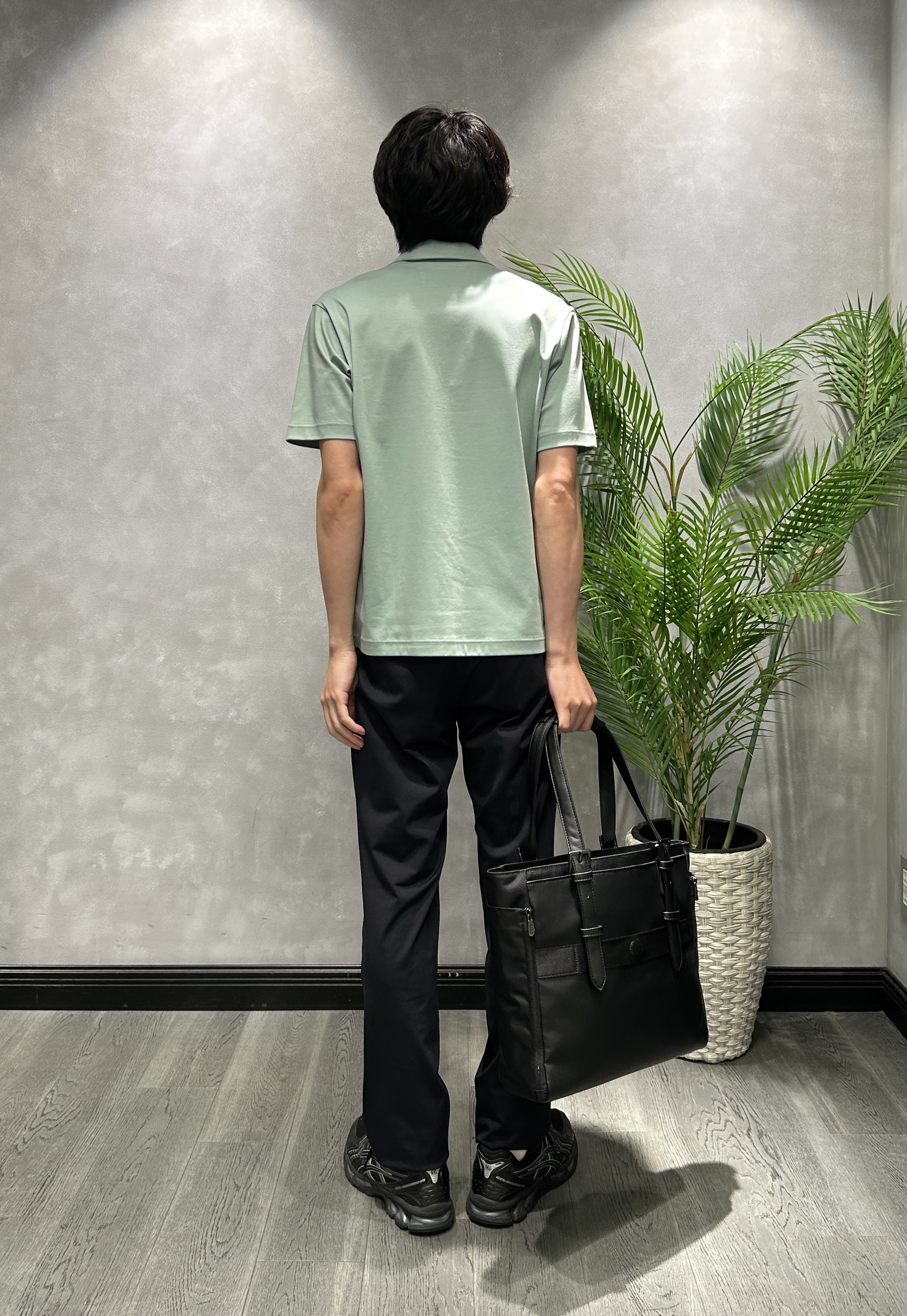 ruiさんの「TAKEO KIKUCHI｜【接触冷感】アイスクリアコットン ワンポイント ポロシャツ」を使ったコーディネート